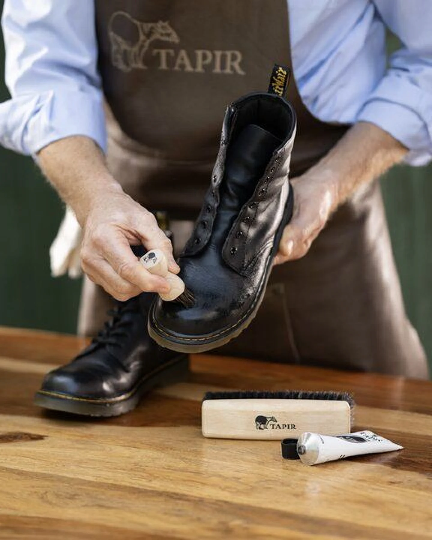 Tapir Schuh- und Lederpflege Tapir Lederpflegecreme - für glänzende Schuhe – Ansicht 2