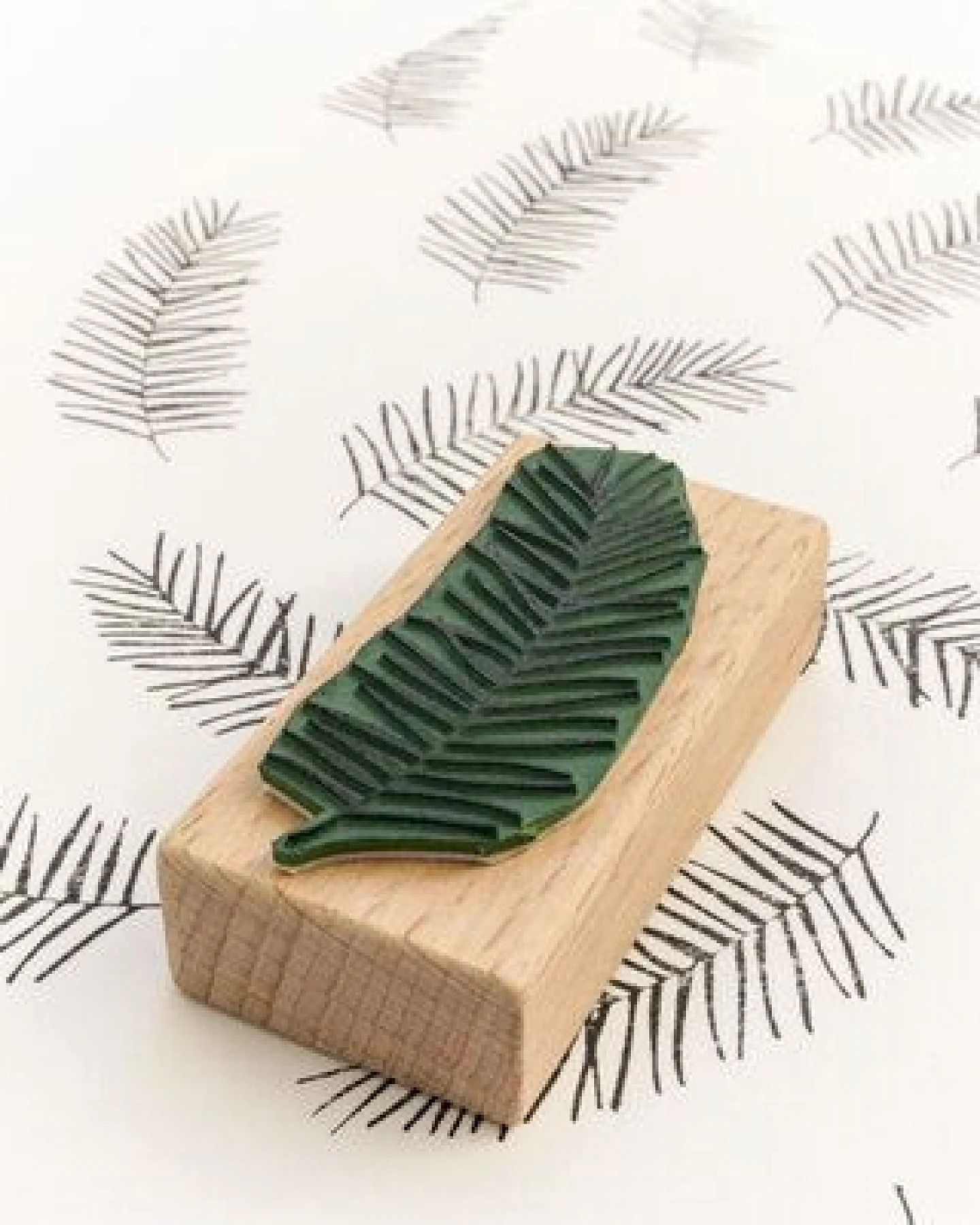 STUDIO KARAMELO STEMPEL TANNENZWEIG – Ansicht 4