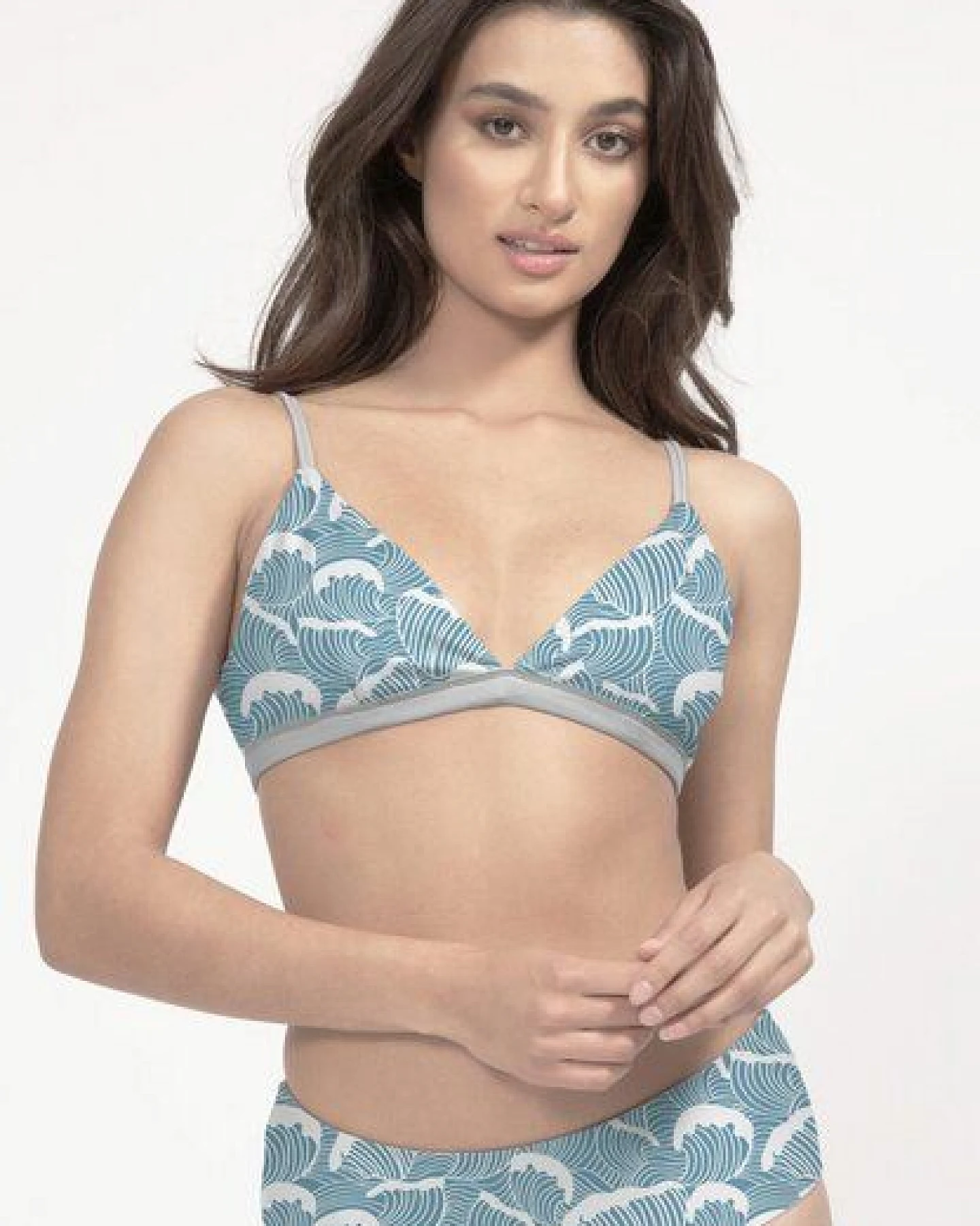 boochen Bikini Top Amami - Wendbares Surf Bikini-Oberteil - Print – Ansicht 2