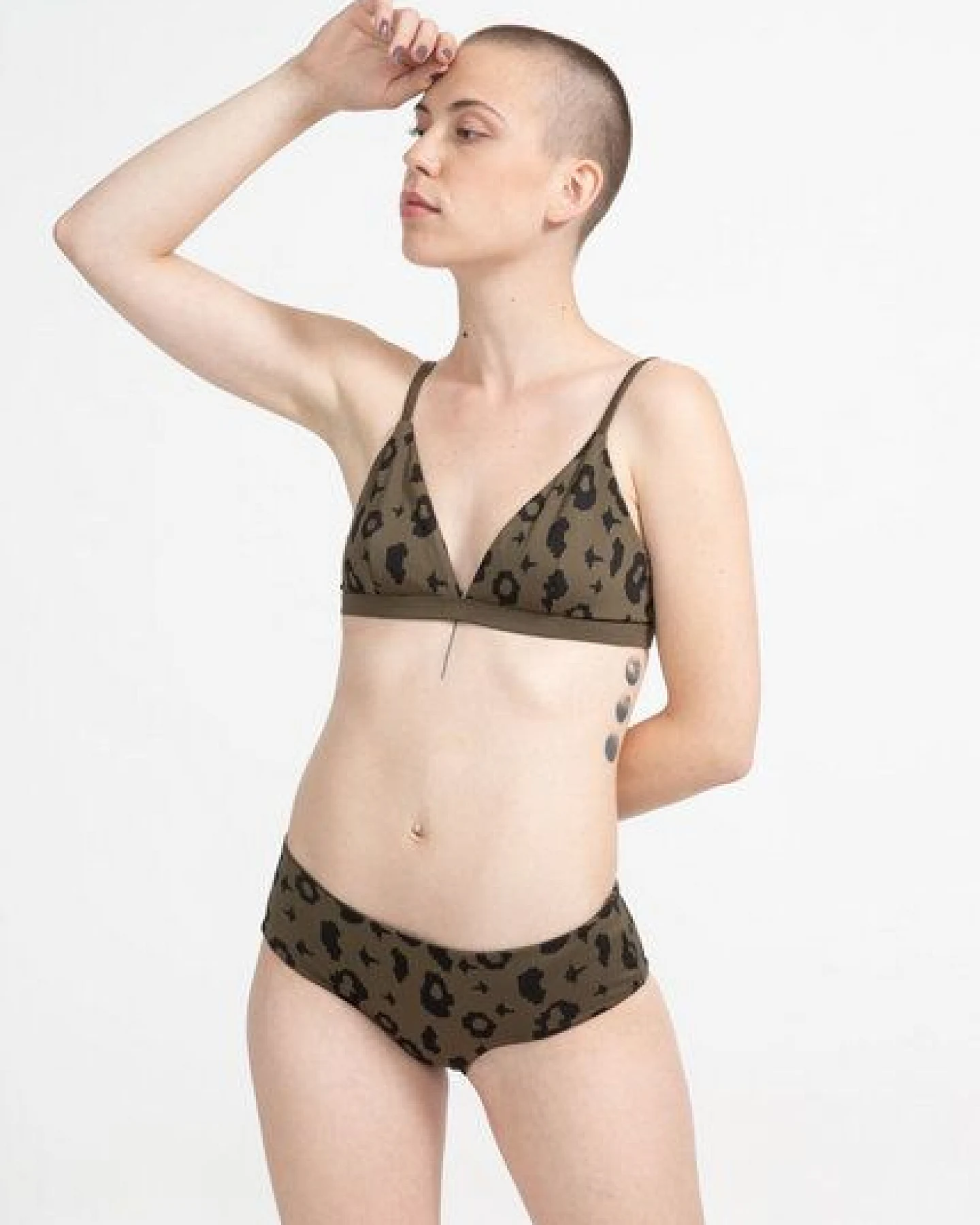 boochen Bikini Top Amami - Wendbares Surf Bikini-Oberteil - Print – Ansicht 2