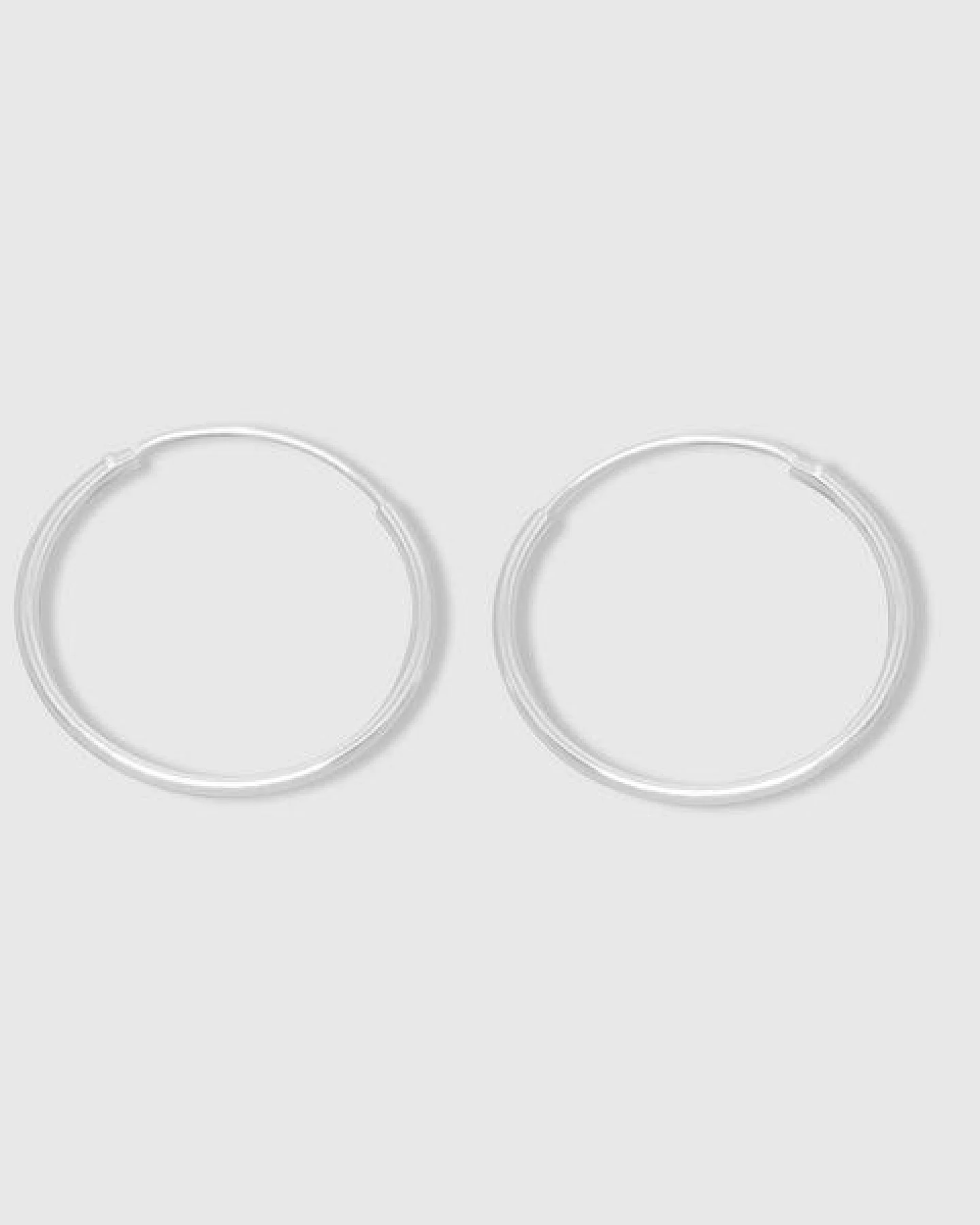 fejn jewelry Creole 'simple hoop XS / S / M / L' – Ansicht 2