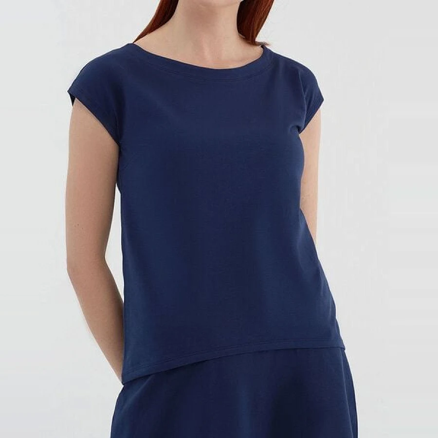 Blau