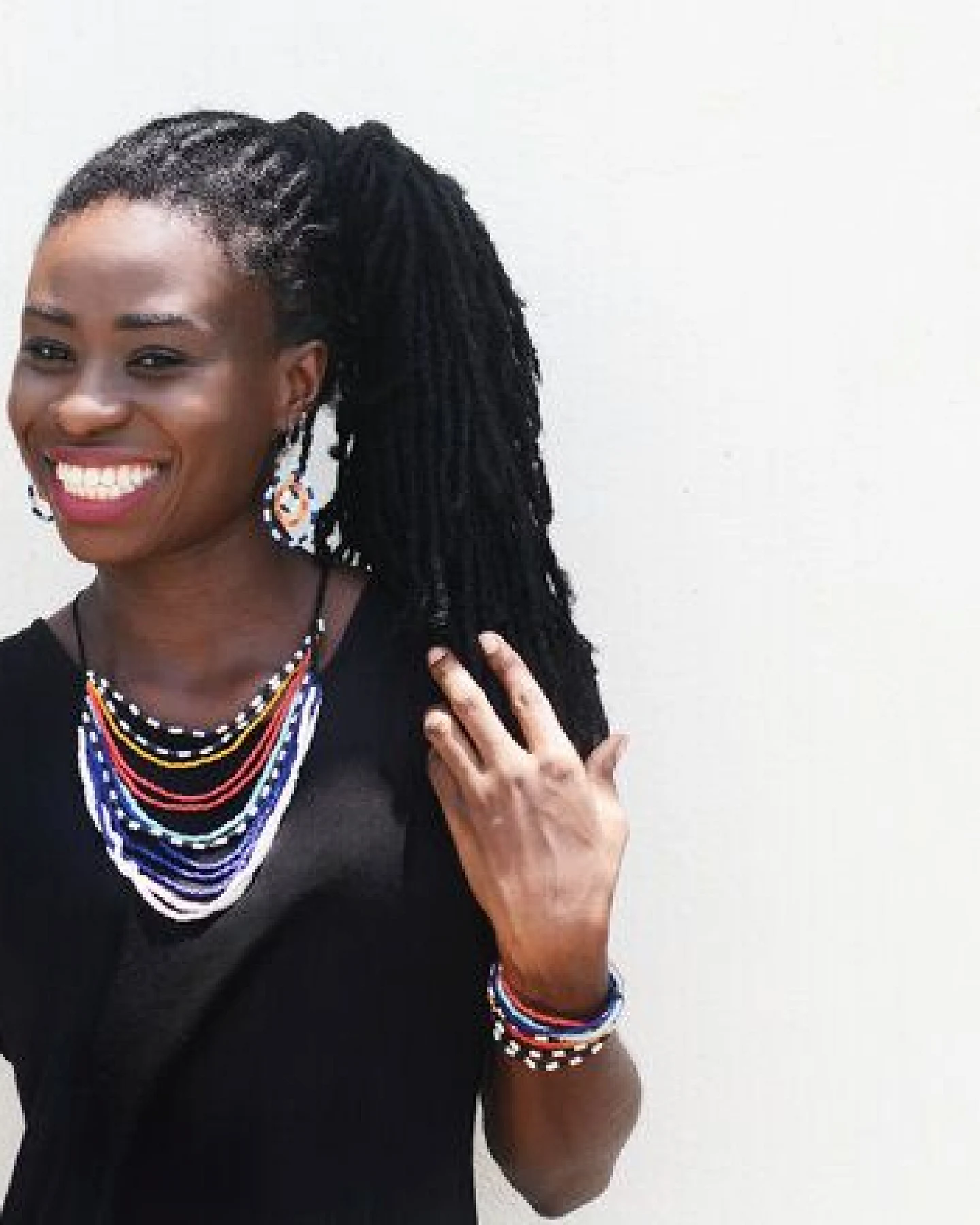 Global Mamas Upcycling Ohrringe Afrika - Namib Multi & Azonto Melon - Glasperlen – Ansicht 2
