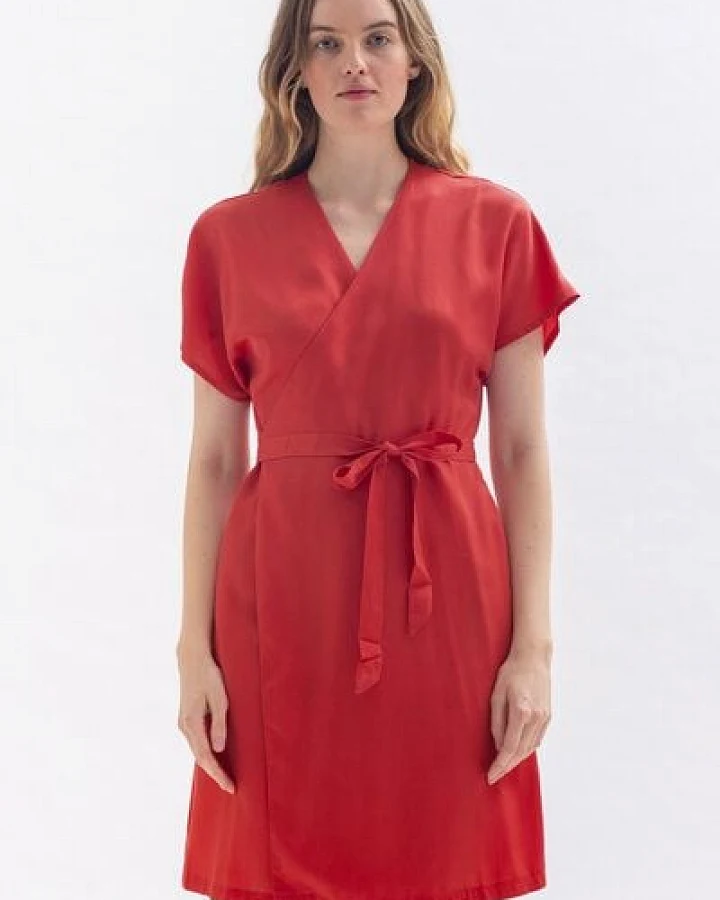 Studio Hertzberg Wickelkleid "CAAR-MEN" aus Tencel