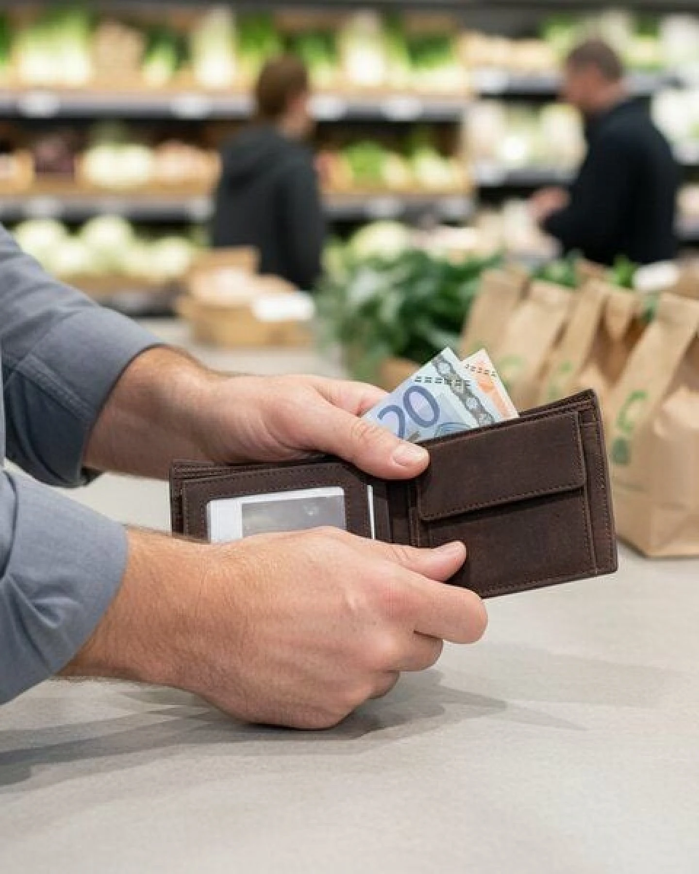 Sperling "Wealthy" Geldbörse aus Kork oder recyceltem Material mit herausnehmbaren Kartenetui – Ansicht 3