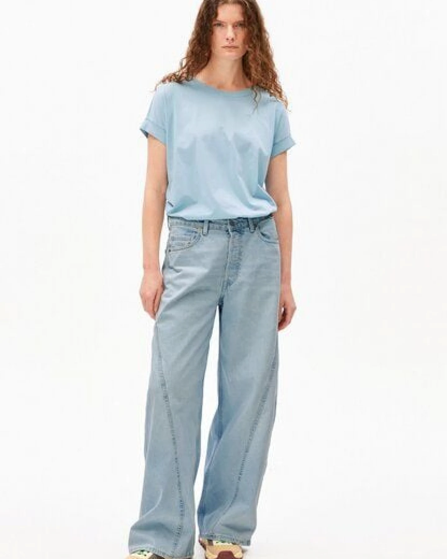 ARMEDANGELS IDAARA Damen T-Shirt aus Bio-Baumwolle – Ansicht 4