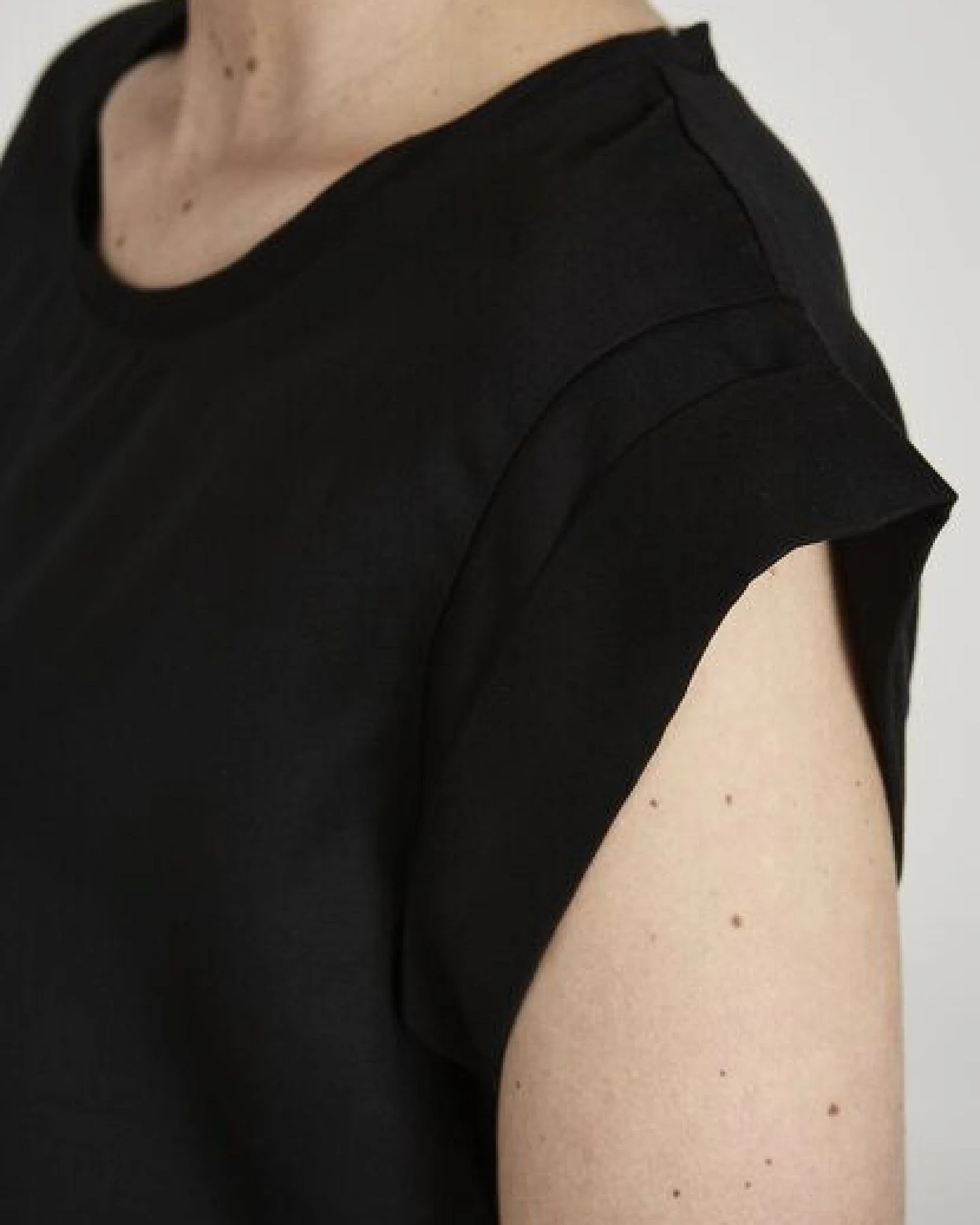 Givn Berlin Damen Blusenshirt aus TENCEL Lyocell "Capri" – Ansicht 4