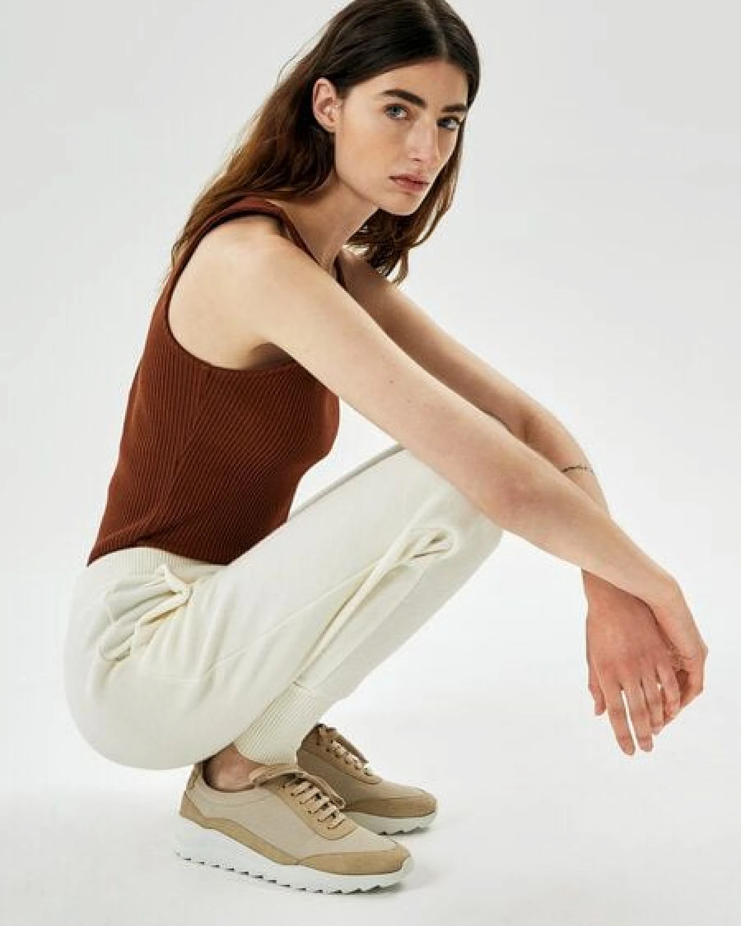 NINE TO FIVE #florida - veganer Runner, minimalistischer Damen Sneaker – Ansicht 3