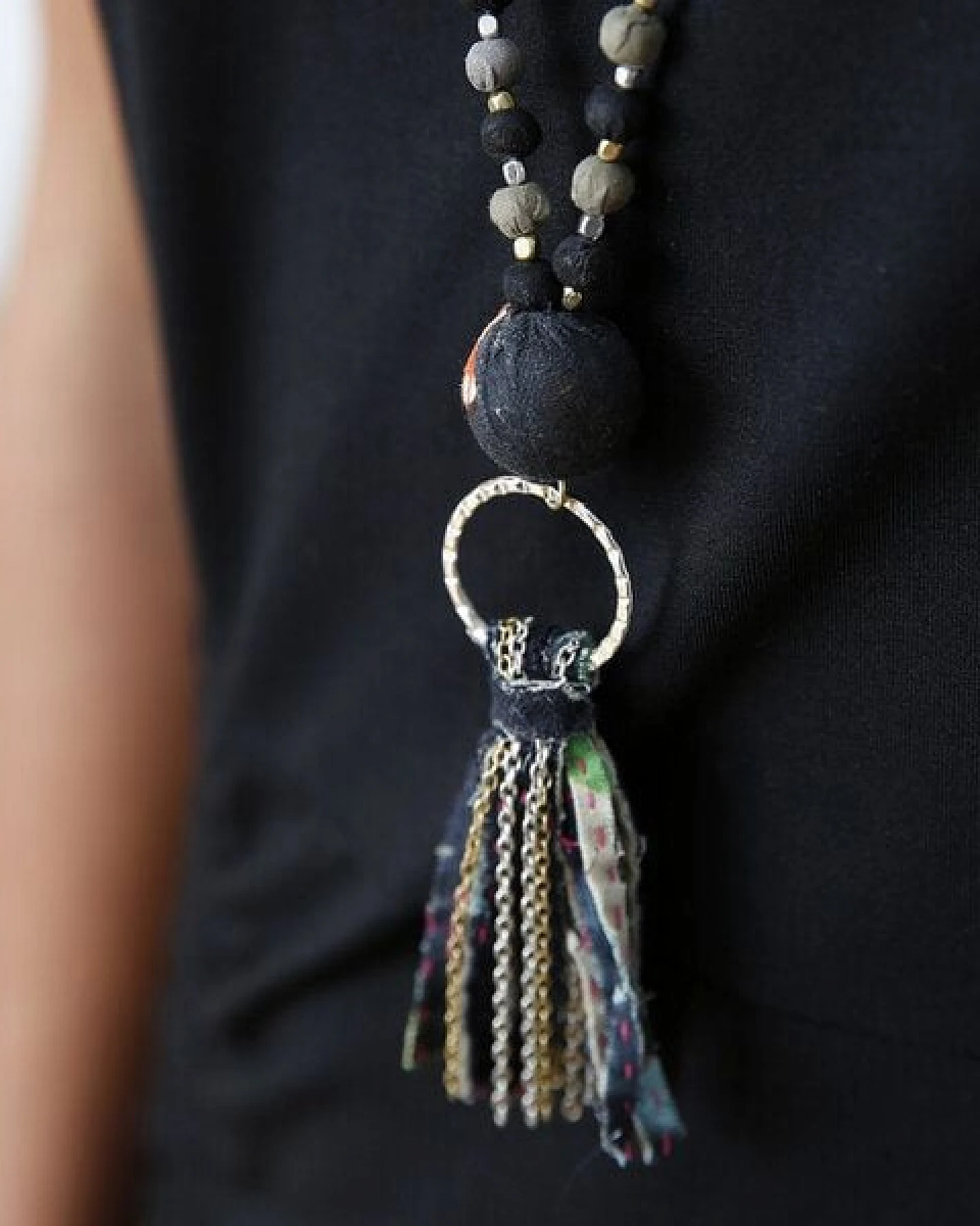 Worldfinds Kantha Tassel Necklace – Ansicht 3