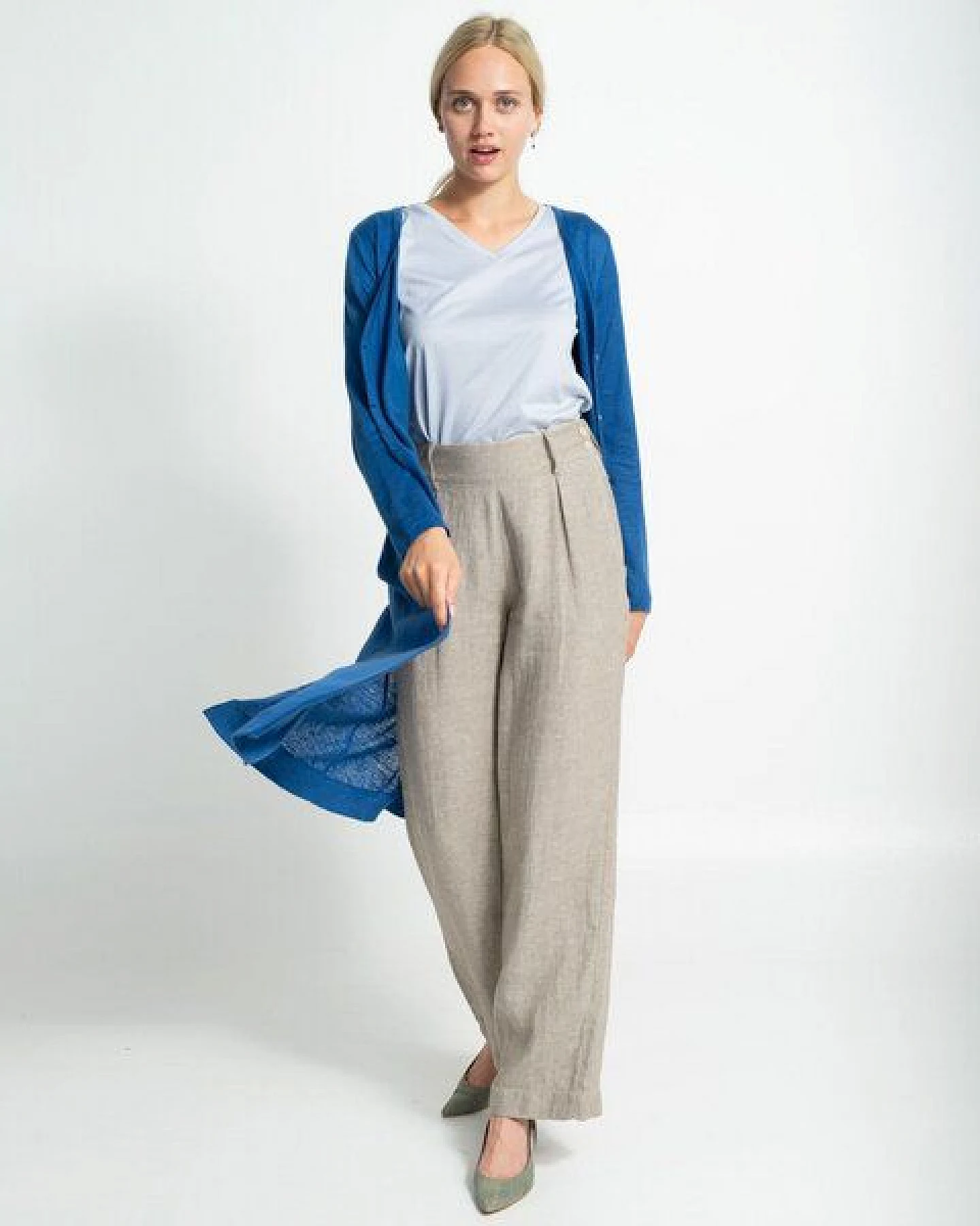 Alma & Lovis Leinen-Strickmantel mit Bindegürtel – Ansicht 2