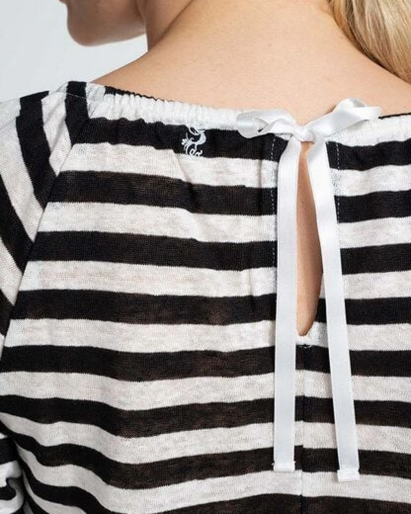 Alma & Lovis Ringel-Blusenshirt aus Leinen – Ansicht 4
