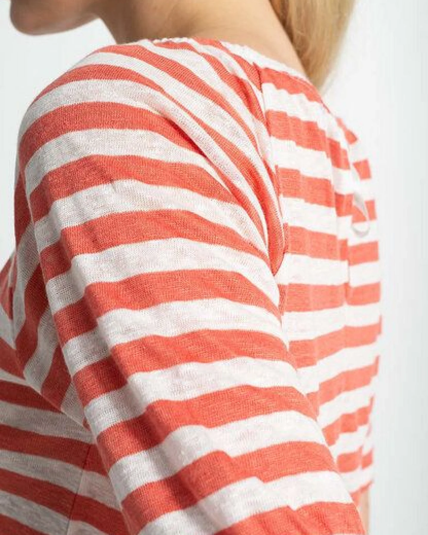 Alma & Lovis Ringel-Blusenshirt aus Leinen – Ansicht 3