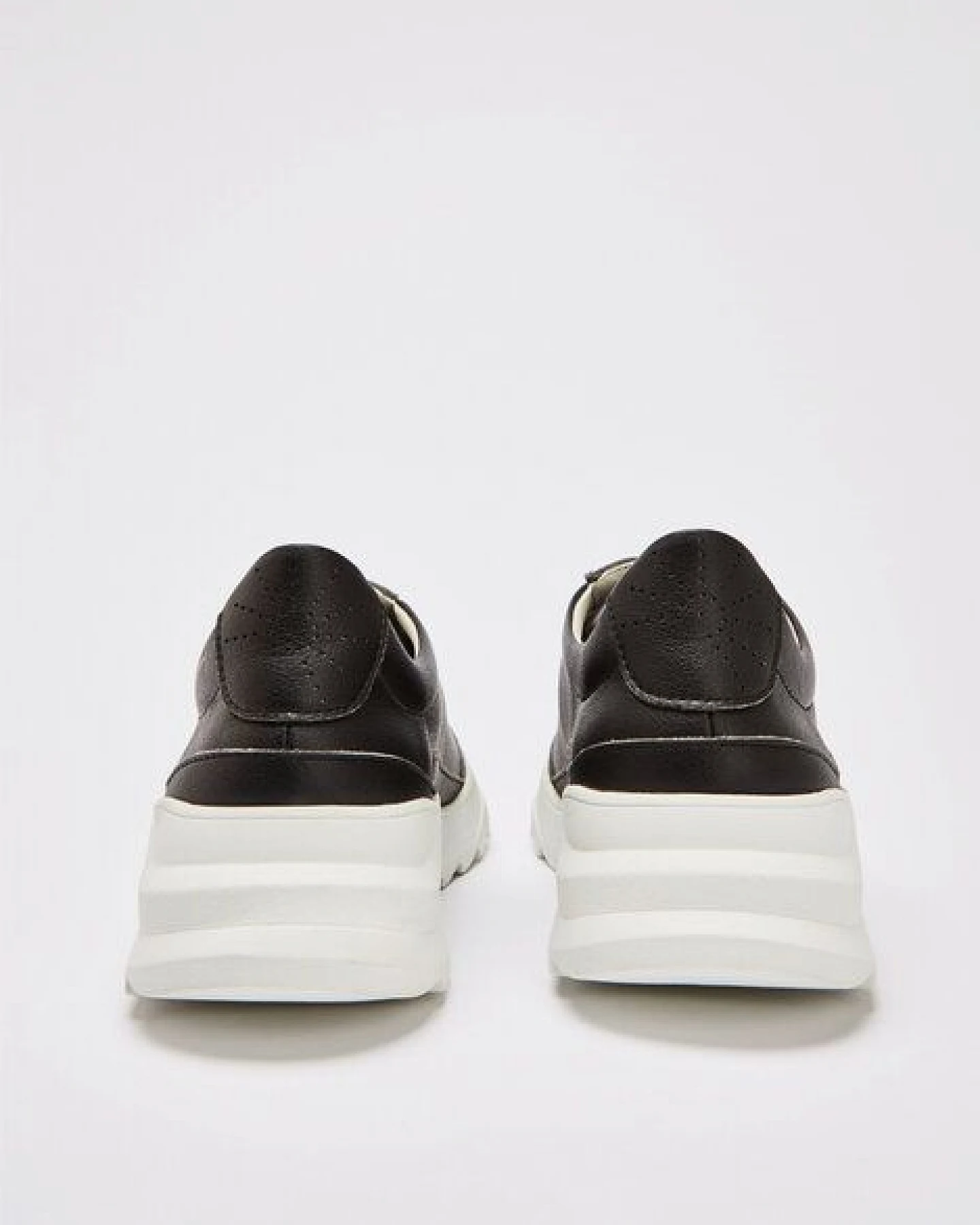NINE TO FIVE #pedró veganer Sneaker, Herren Runner aus recycelter Mircofaser – Ansicht 4