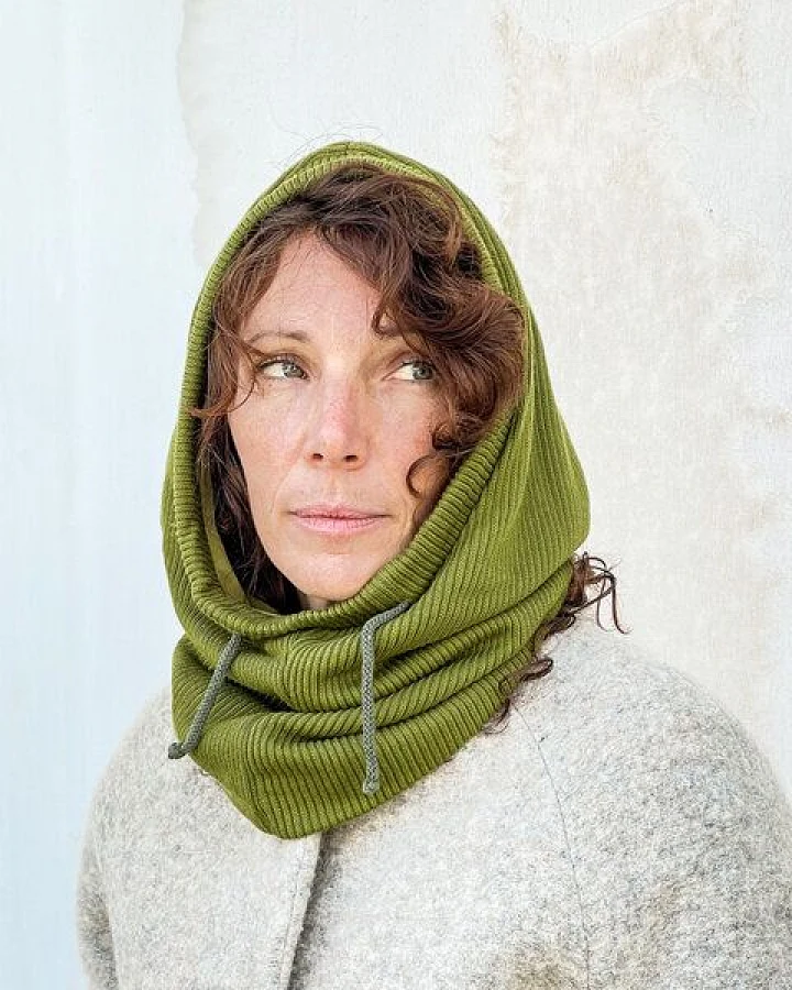 Liebe Deinen Planeten Bio Kapuzenschal Knit