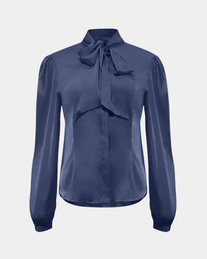 Blau