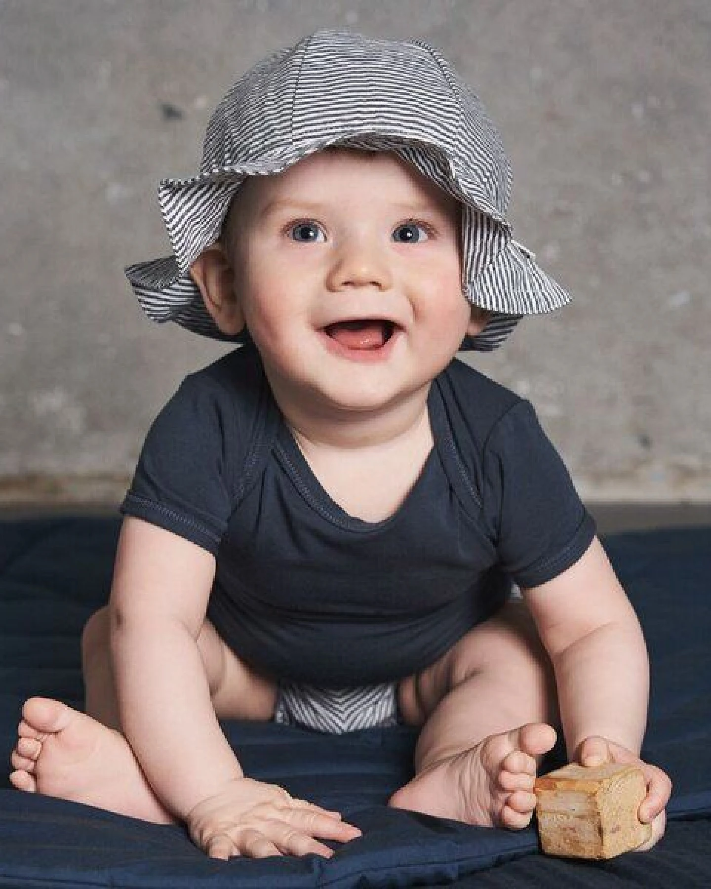 Müsli by Green Cotton Baby Sommer Hut mit Streifen – Ansicht 2