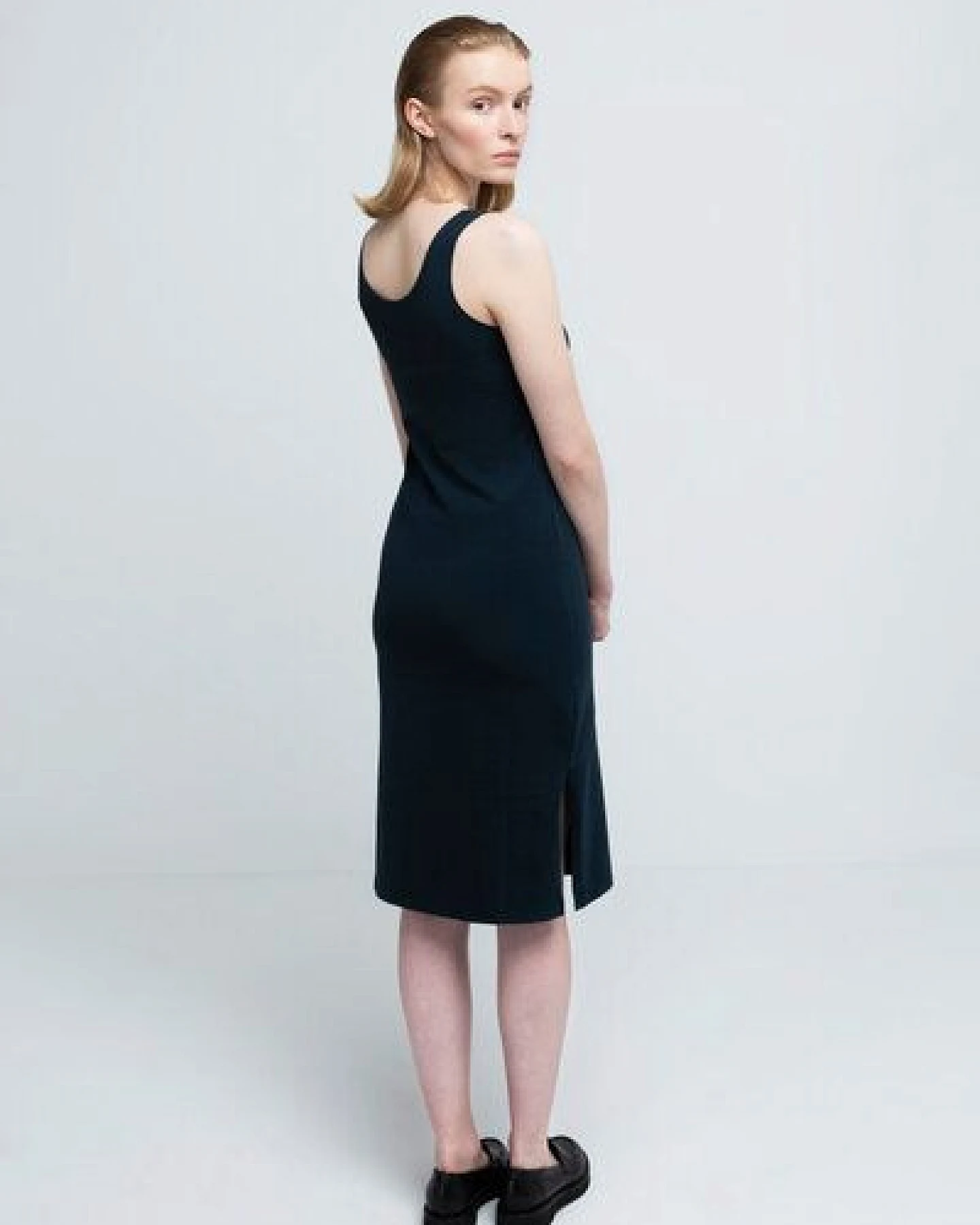 SHIPSHEIP ALEK - Damen Kleid aus Bio-Baumwolle – Ansicht 3