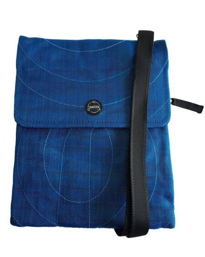 Royalblau (blau)