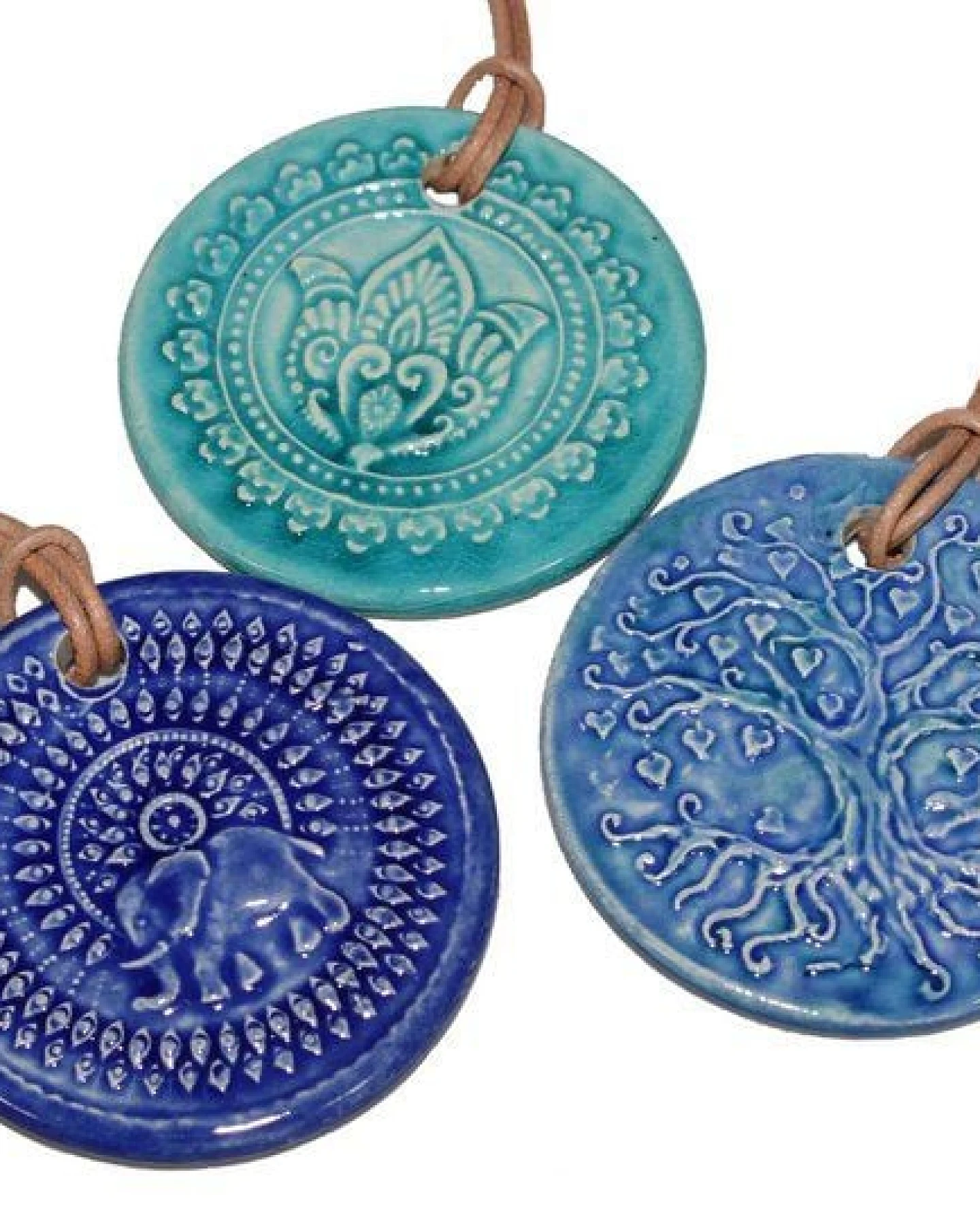 Schönes aus Indochina Schmuck aus Keramik, Medaillon Elefant, Lotus und Lebensbaum – Ansicht 2