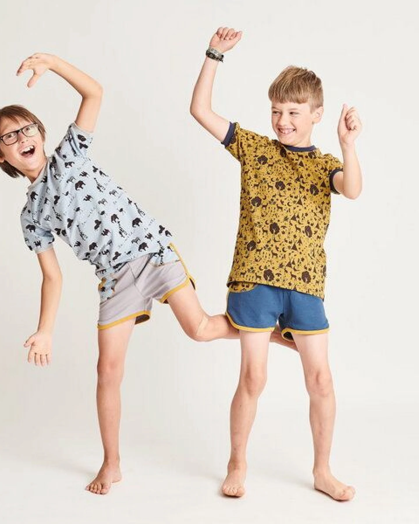 Cheeky Apple Shorts aus Bio-Baumwolle "Summersweat Grau/Be Wild" – Ansicht 4