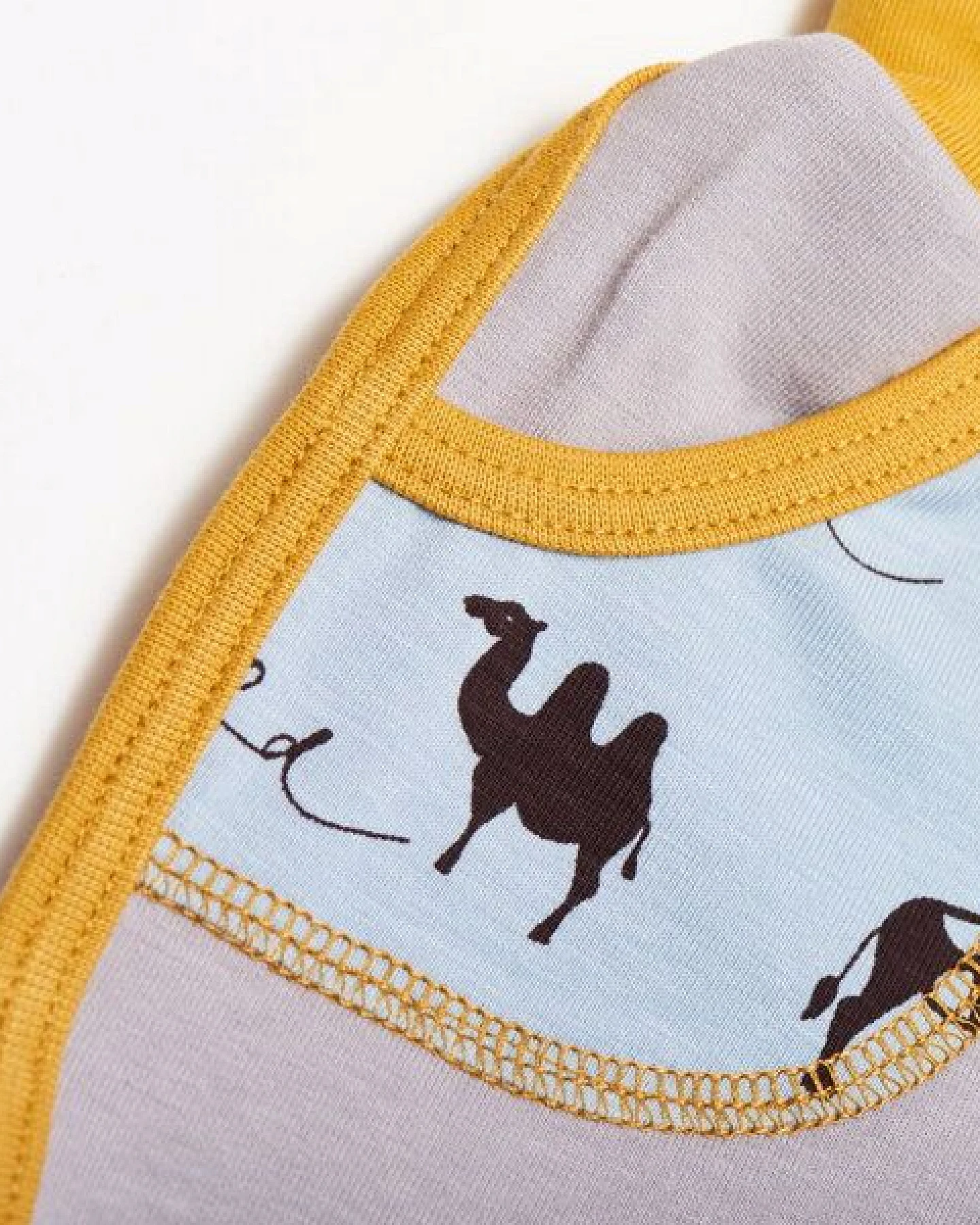 Cheeky Apple Shorts aus Bio-Baumwolle "Summersweat Grau/Be Wild" – Ansicht 3