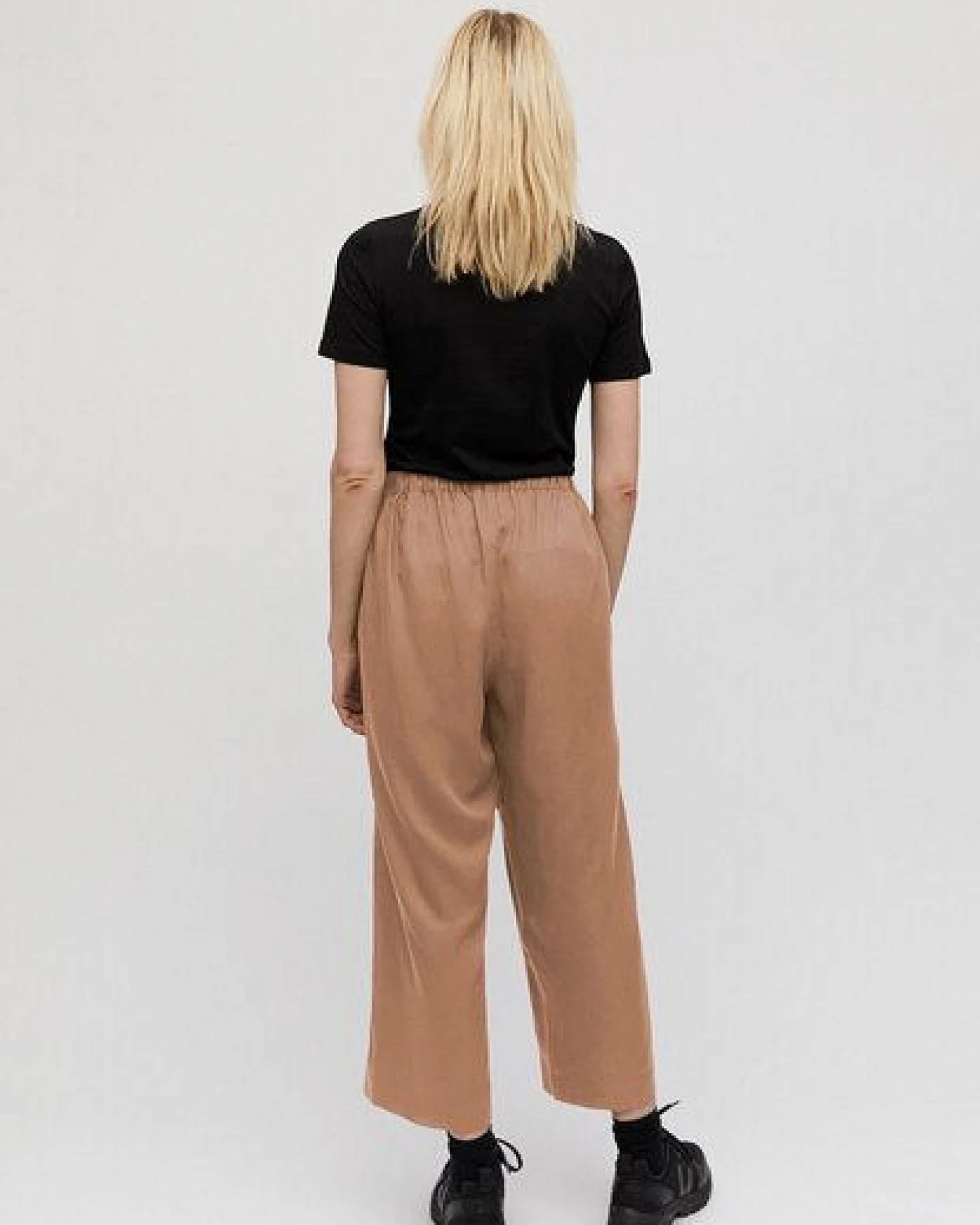 ARMEDANGELS KAMALAA - Damen Hose aus TENCEL Lyocell – Ansicht 2