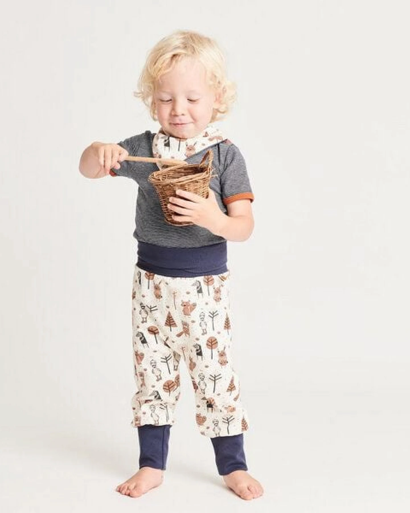 Cheeky Apple Lätzchen aus Bio-Baumwolle "Paper Gang" Beige-meliert/Navy-Weiß Ringel – Ansicht 3