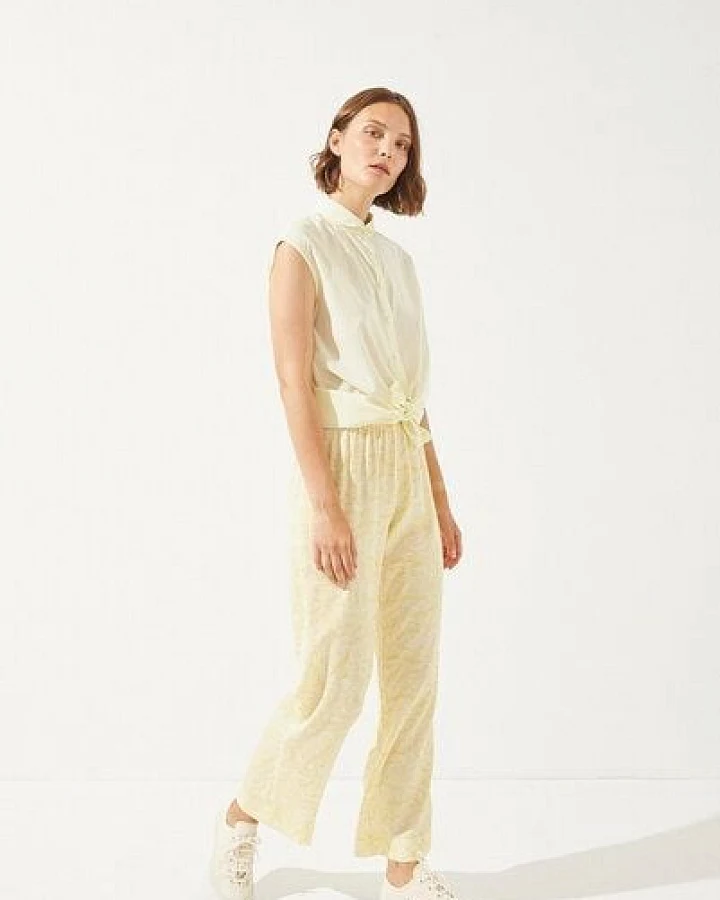 CUS Hose Natica mit Laurel Print
