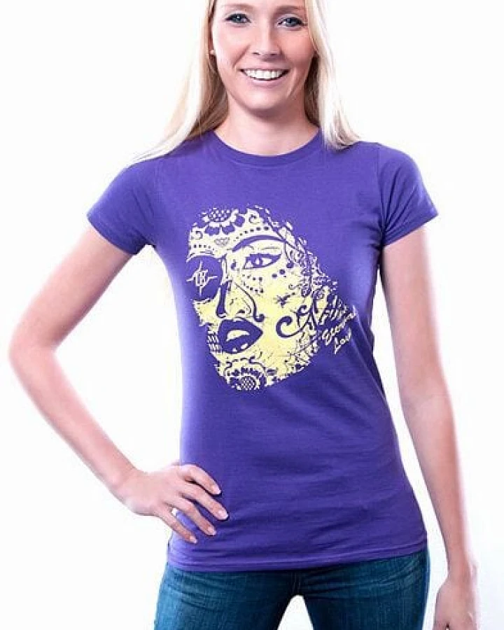 108 Degrees Eternal Love T-Shirt lila