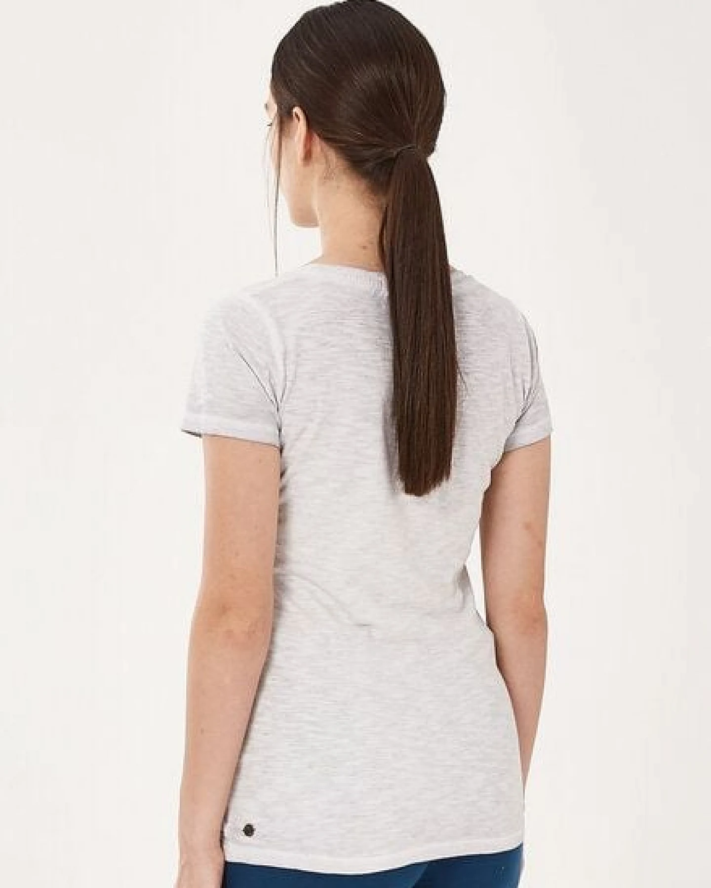 ORGANICATION Garment Dyed T-Shirt aus Bio-Baumwolle mit Blatt-Print – Ansicht 4