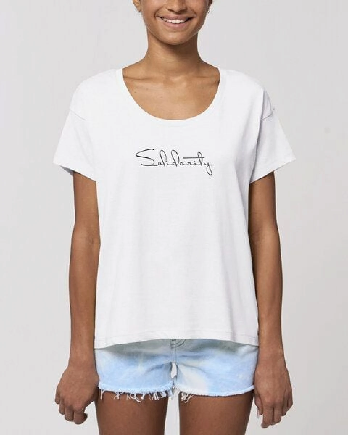Human Family Oversize Damen Rundhals T-Shirt - Spread "Solidarity" – Ansicht 3