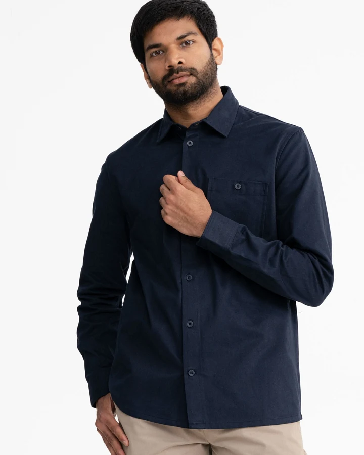 MELA Herren vegan Twill Hemd Ashutosh Marineblau