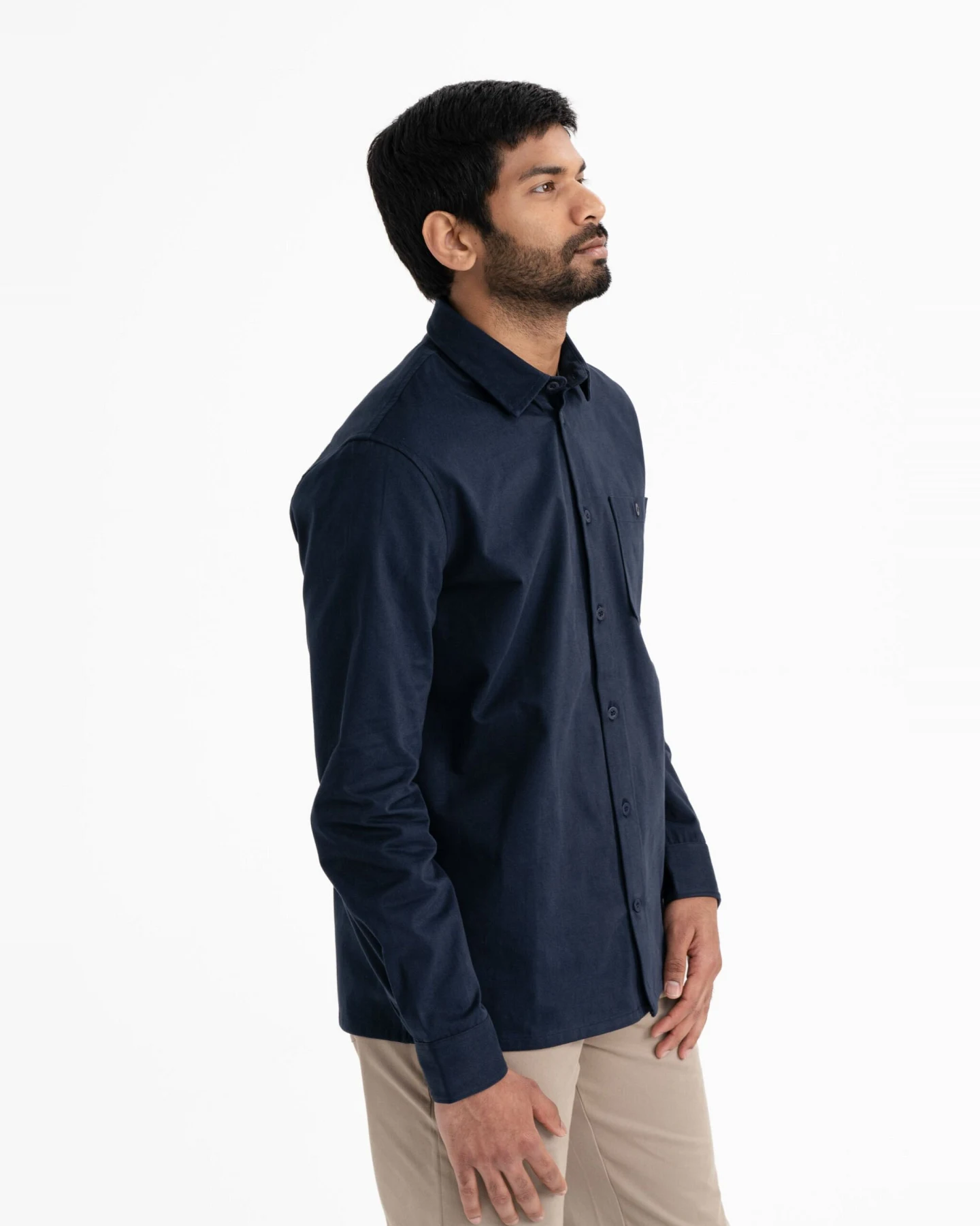 MELA Herren vegan Twill Hemd Ashutosh Marineblau – Ansicht 2