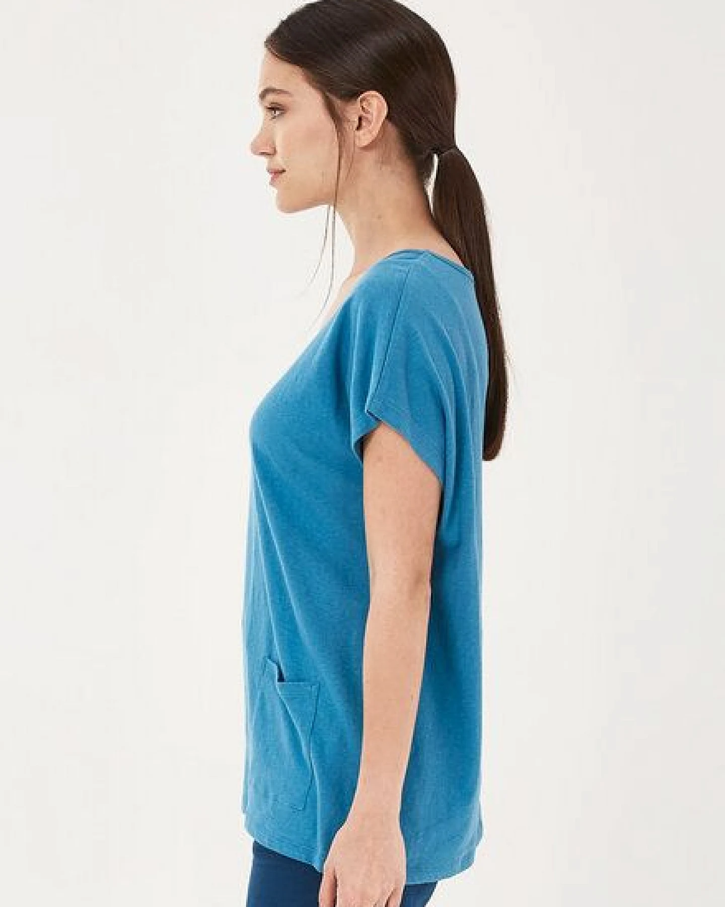 ORGANICATION T-Shirt aus Bio-Baumwolle und Leinen mit Taschen – Ansicht 3