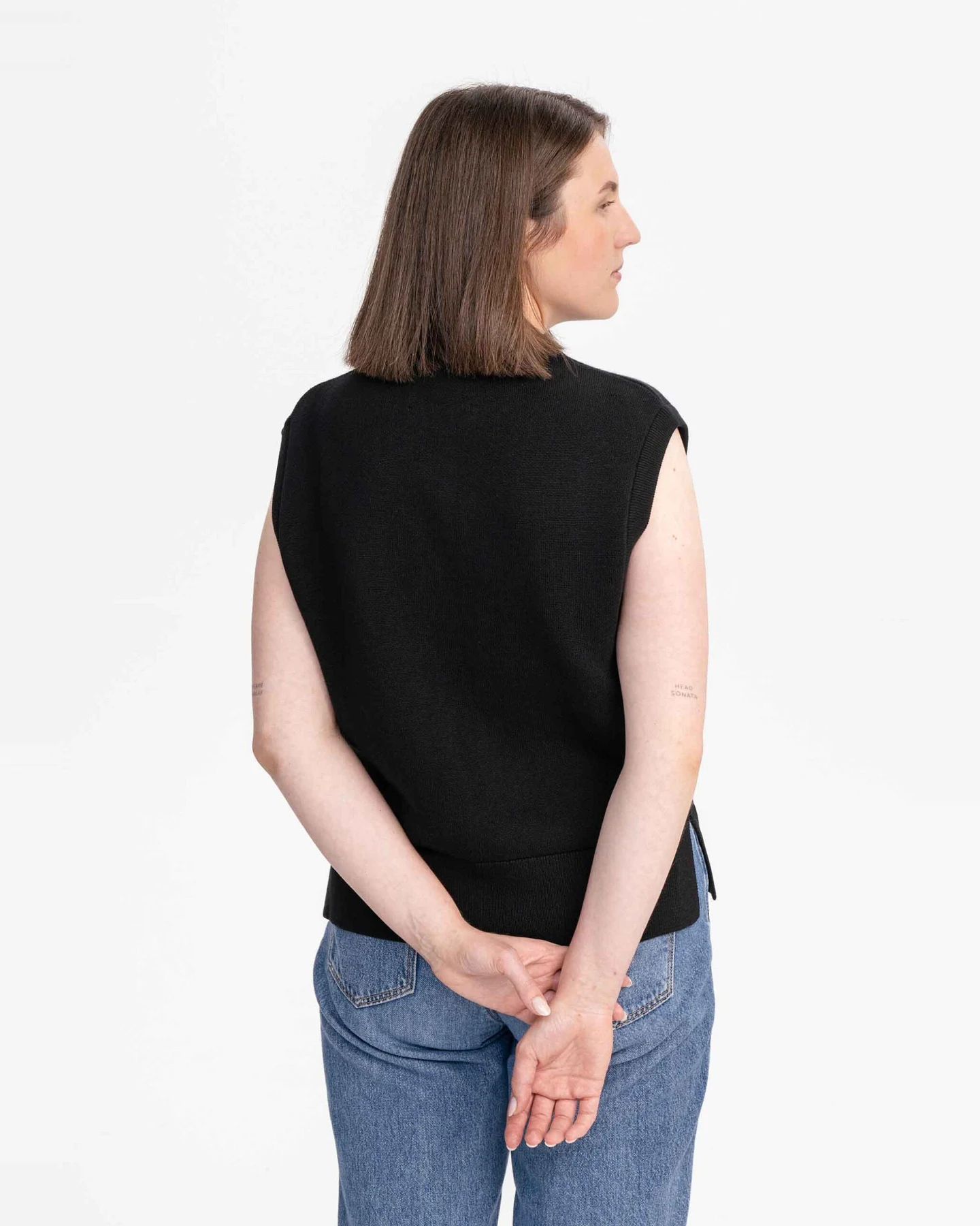 MELA Damen vegan Weste Jacquard-Strick Jamuna Schwarz – Ansicht 2