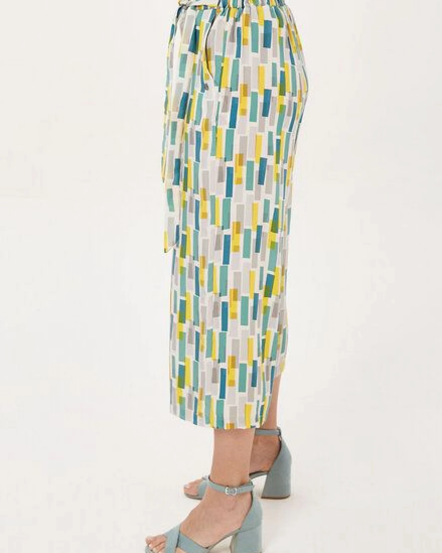 ORGANICATION 7/8-Hose aus TENCEL Lyocell mit Allover-Print – Ansicht 3