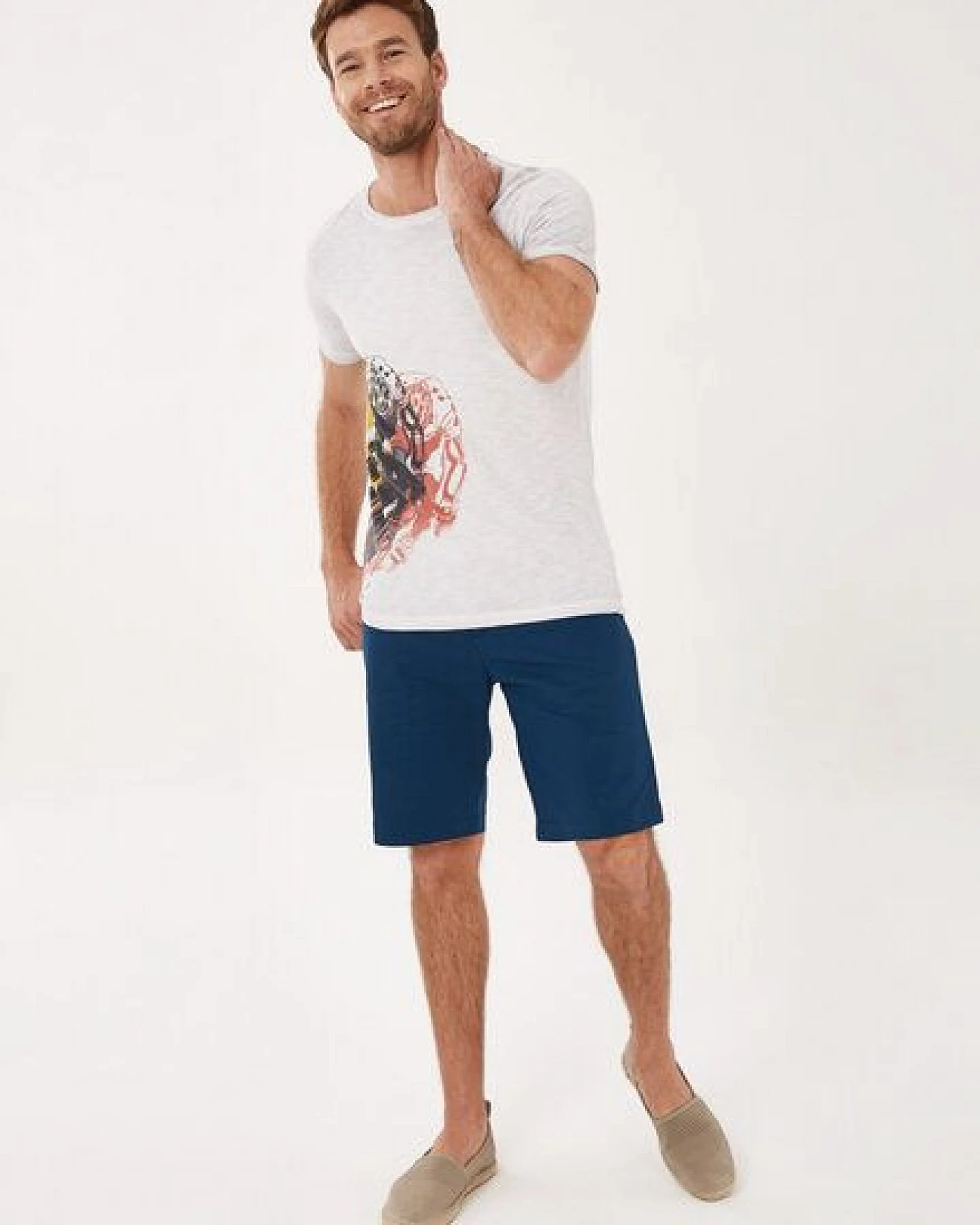 ORGANICATION Garment Dyed T-Shirt aus Bio-Baumwolle mit Print – Ansicht 2