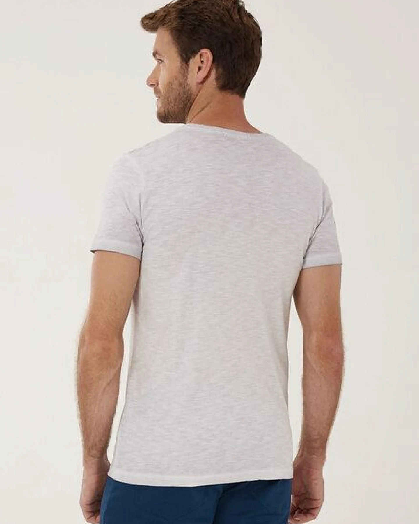 ORGANICATION Garment Dyed T-Shirt aus Bio-Baumwolle mit Print – Ansicht 4