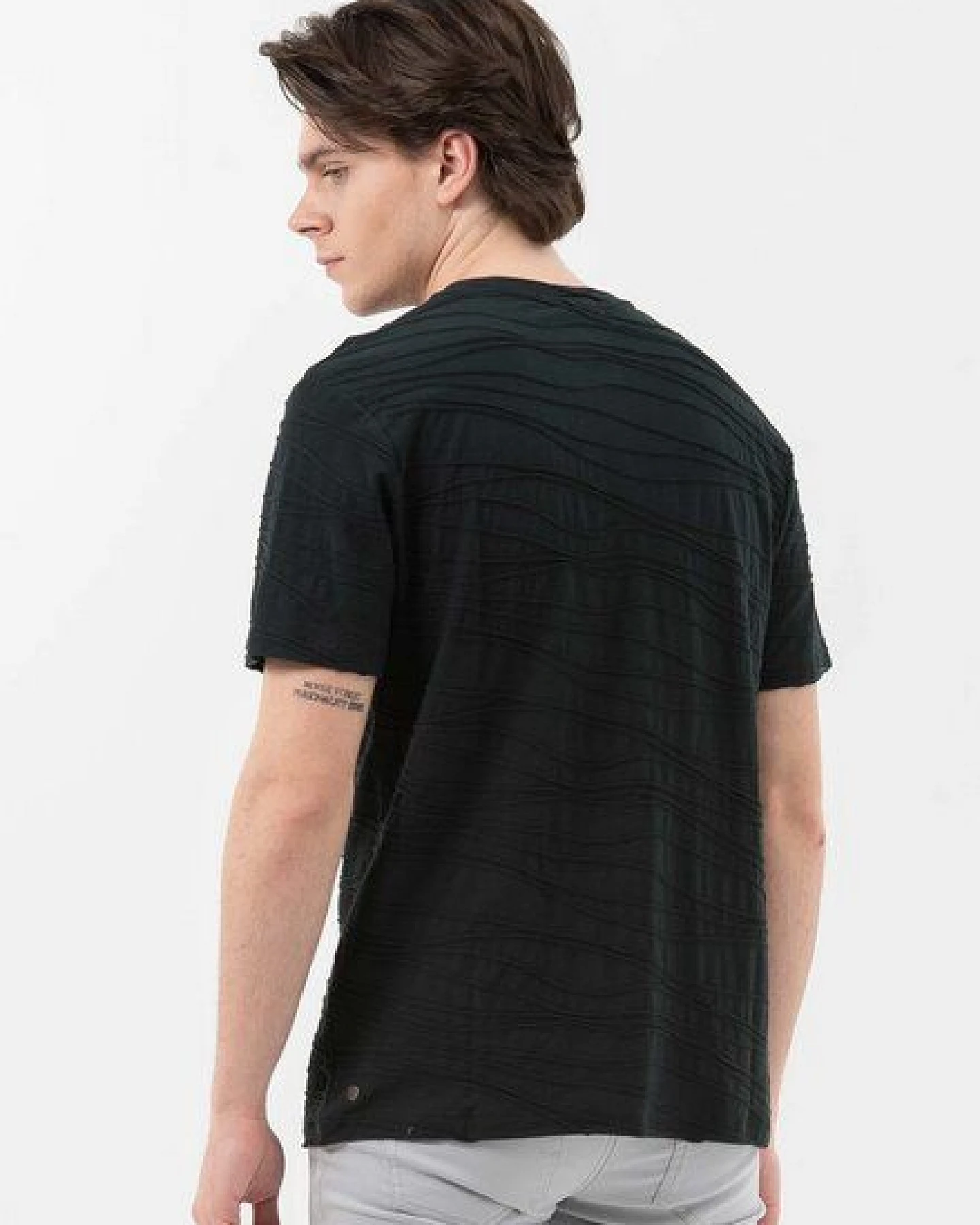 ORGANICATION T-Shirt aus Bio-Baumwolle mit Struktur-Streifen – Ansicht 4