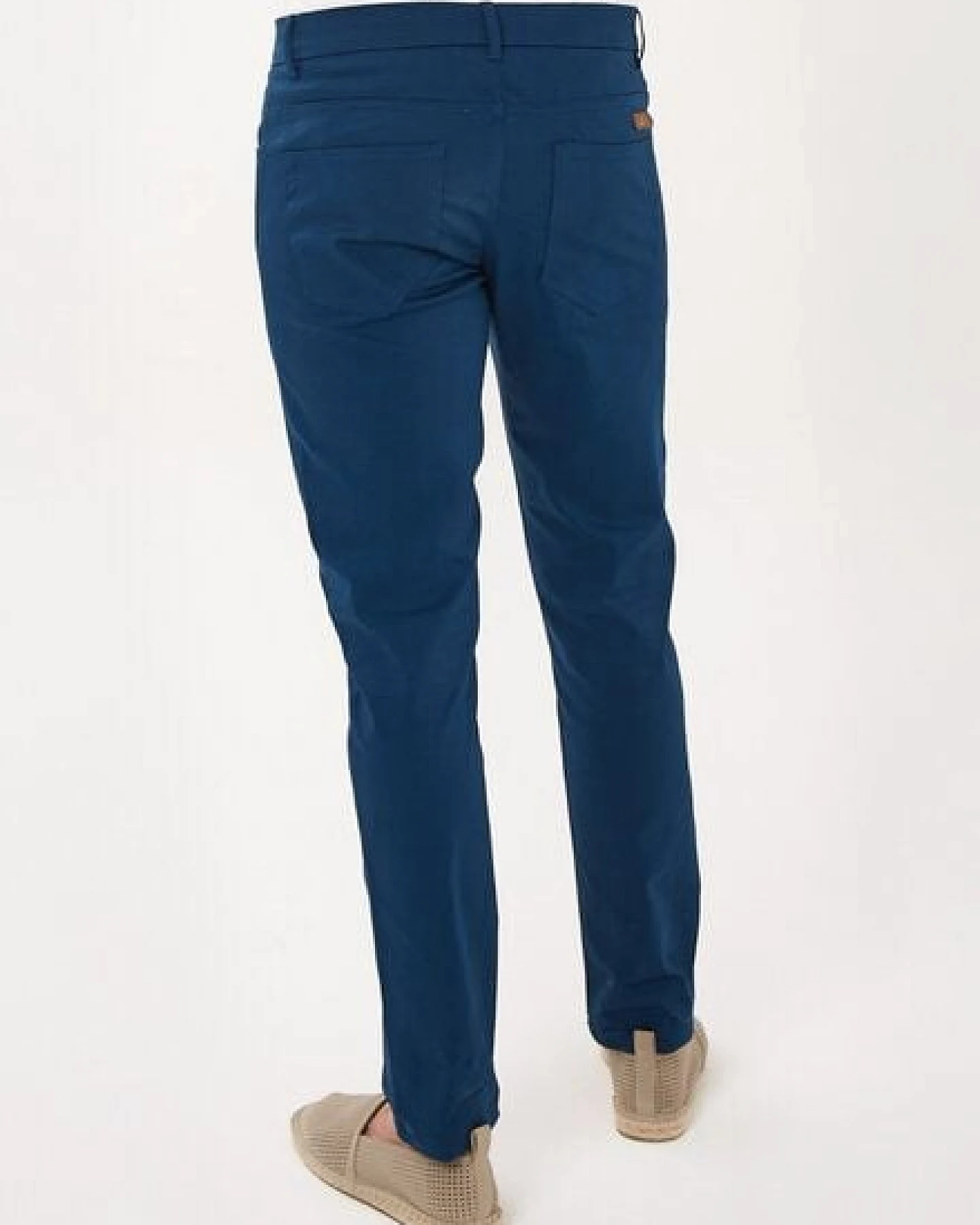 ORGANICATION Chino-Hose aus Bio-Baumwolle – Ansicht 4