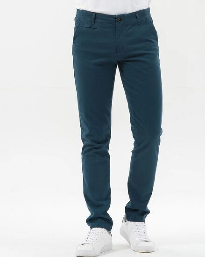 Blau