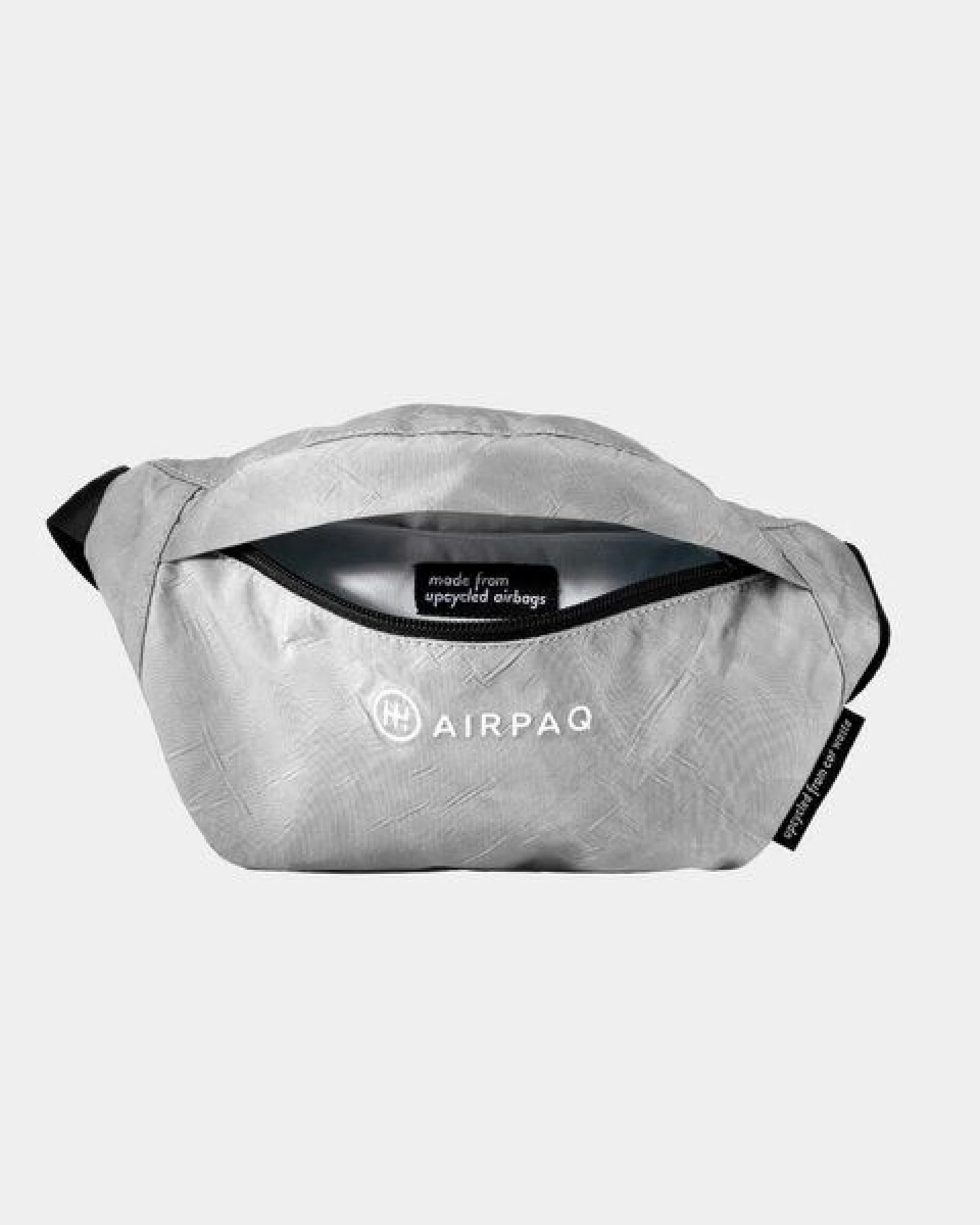 Airpaq Bauchtasche aus Autoschrott – Ansicht 3