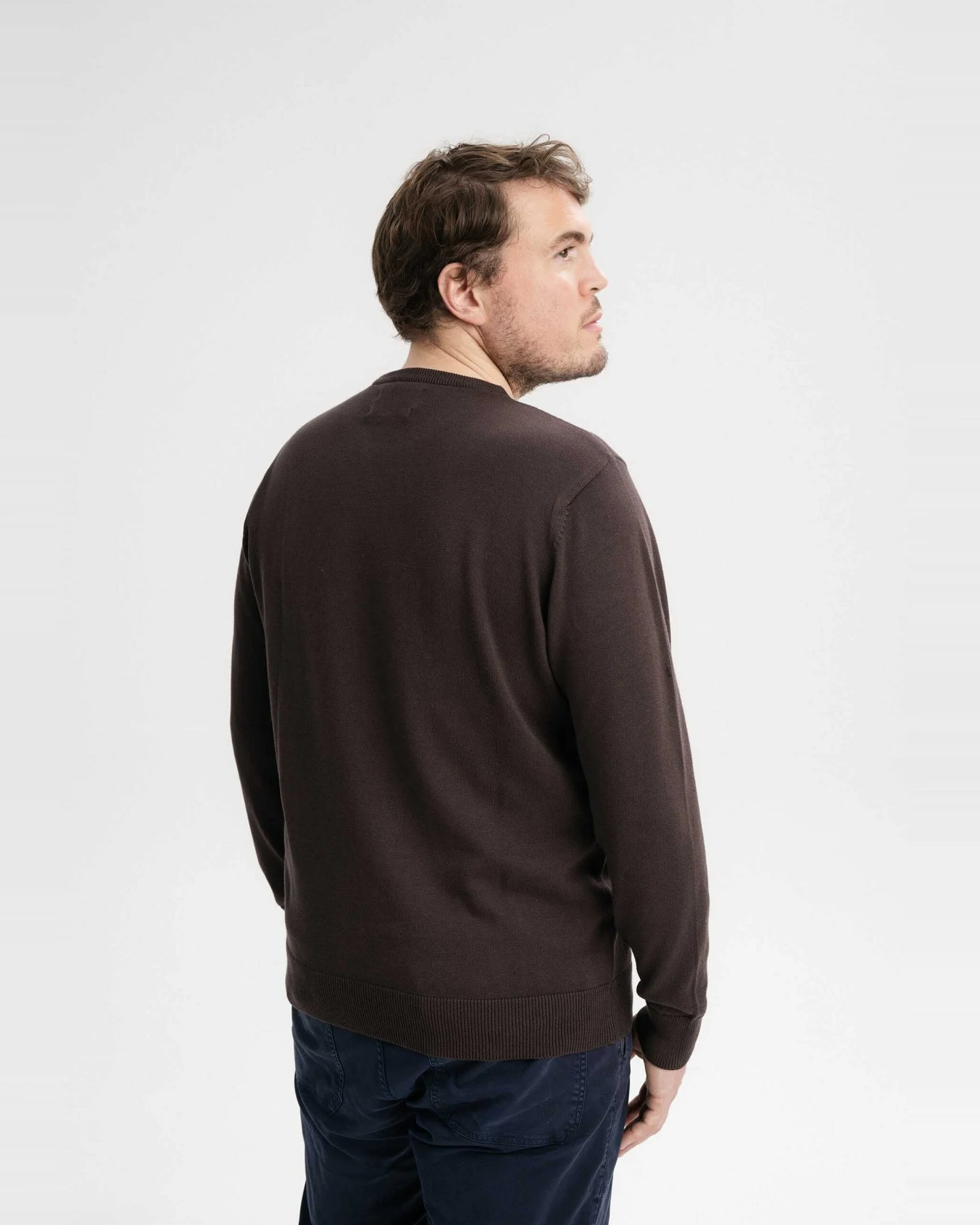 MELA Herren vegan Feinstrick Pullover Himal Dunkelbraun – Ansicht 2