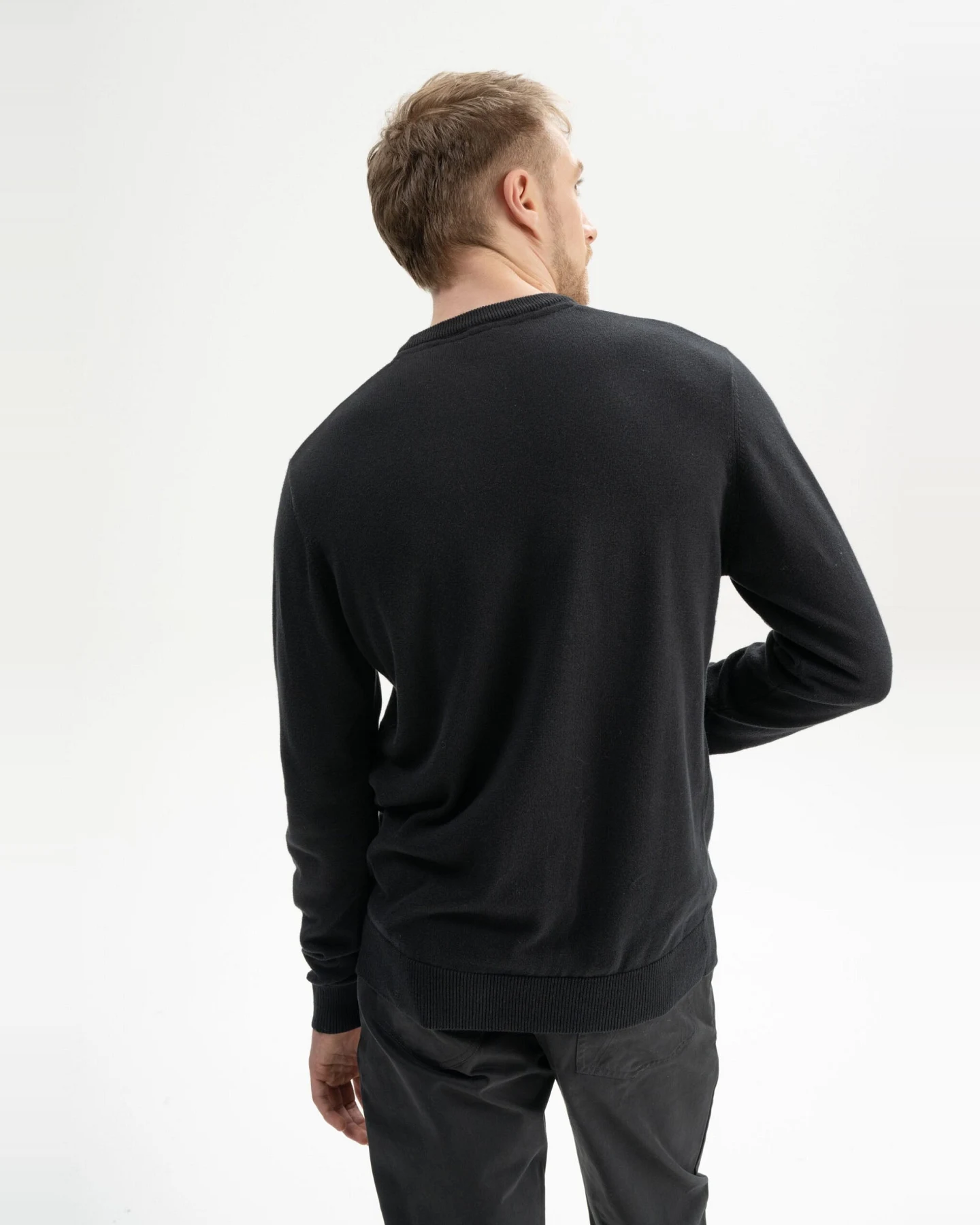 MELA Herren vegan Feinstrick Pullover Himal Schwarz – Ansicht 2
