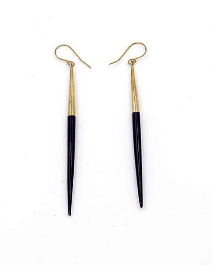 Bawa Hope Messingohrring "Fine Spike Horn schwarz"