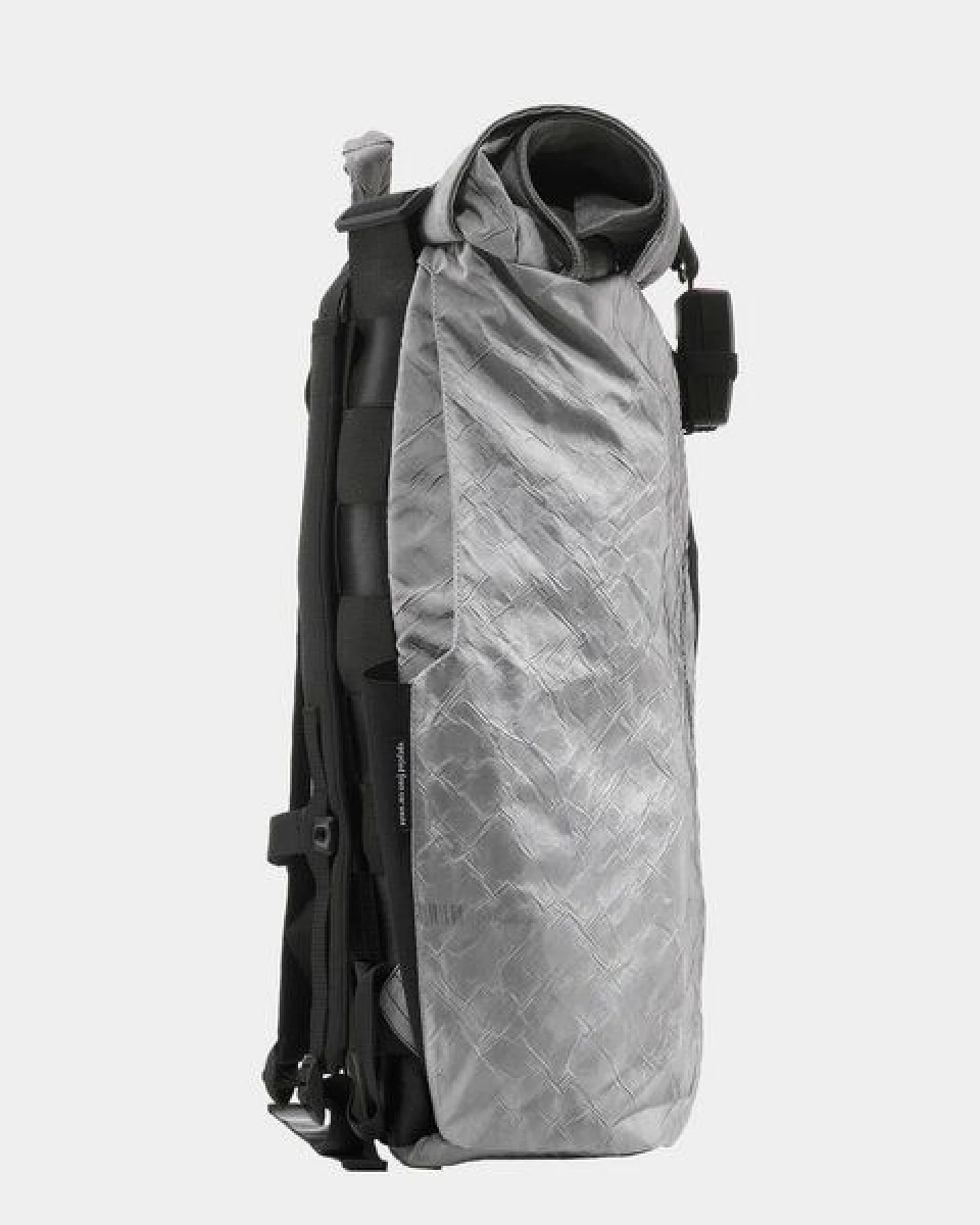 Upcycling Weekender und Rucksack Airpaq BIQ 35 Liter – Ansicht 4
