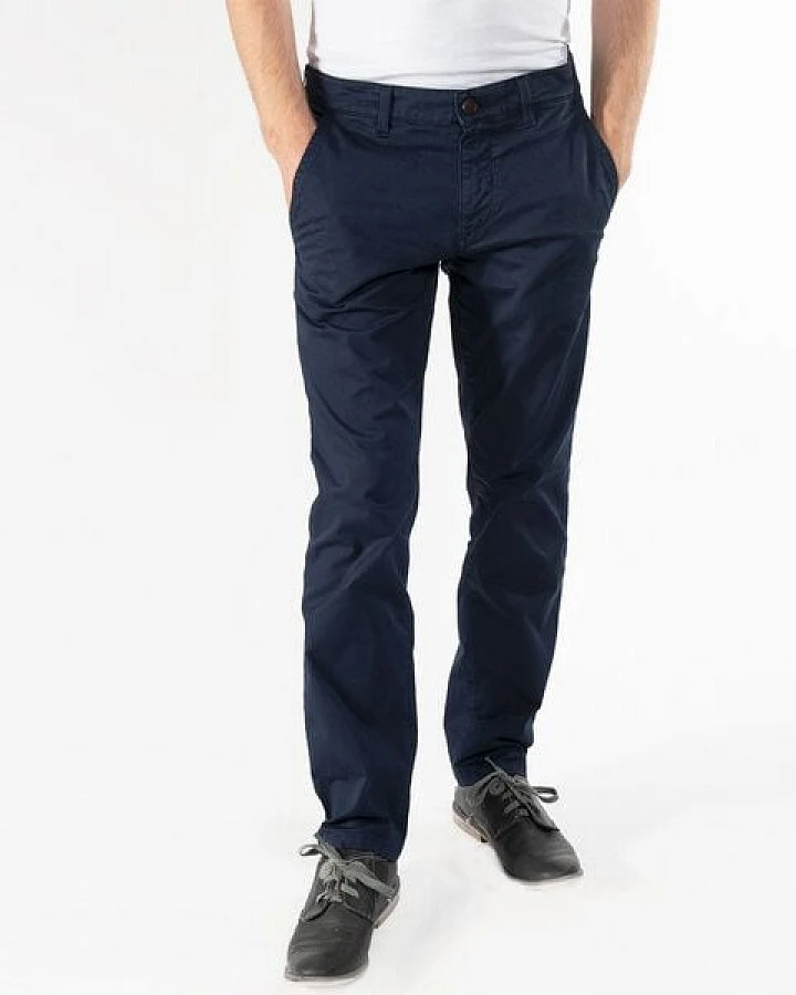 fairjeans Chino in dunkelblau aus Bio-Baumwolle, faire Hose, GOTS