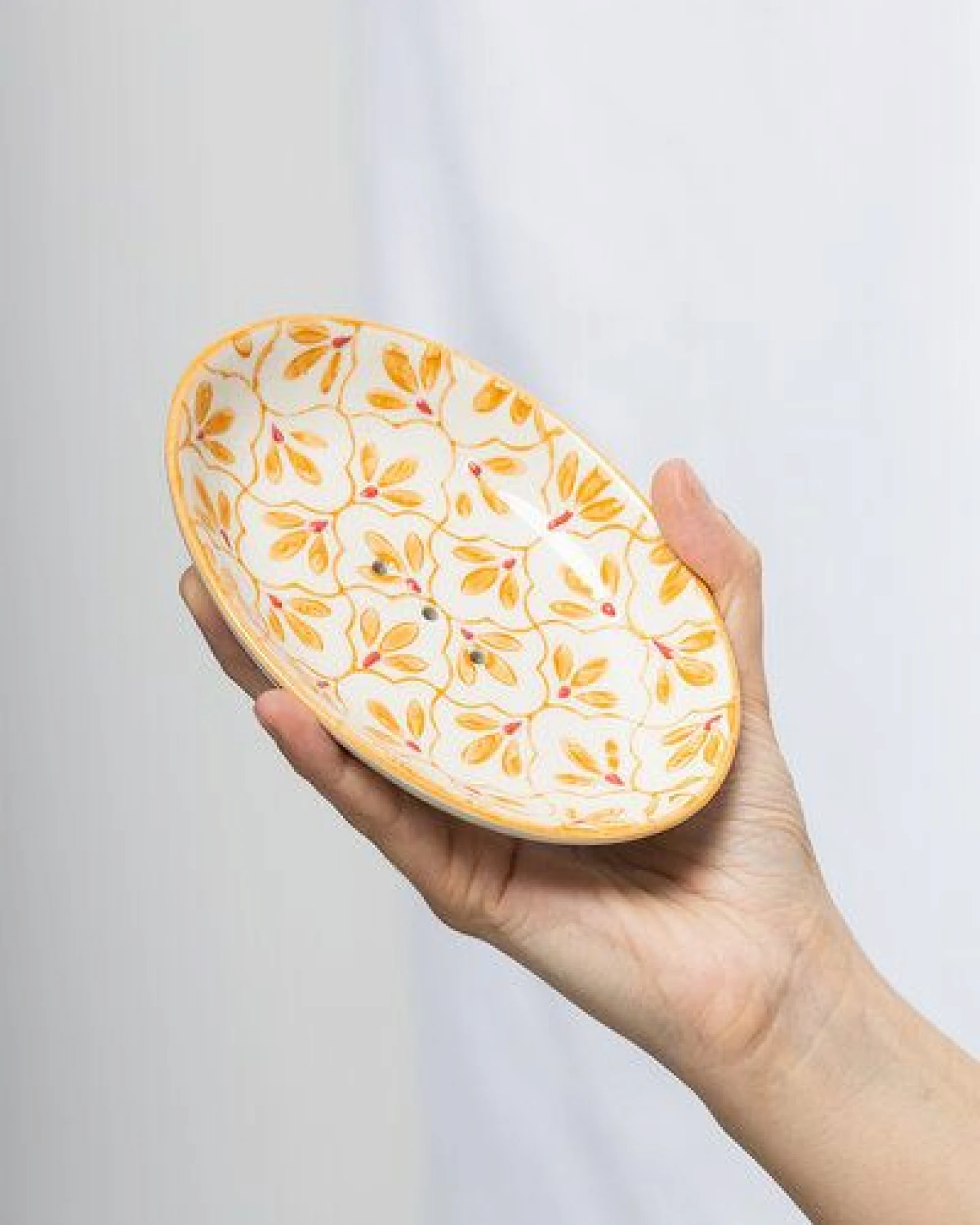 TRANQUILLO Ovale Seifenschale aus Steinzeug mit bunten Mustern 14 cm – Ansicht 3