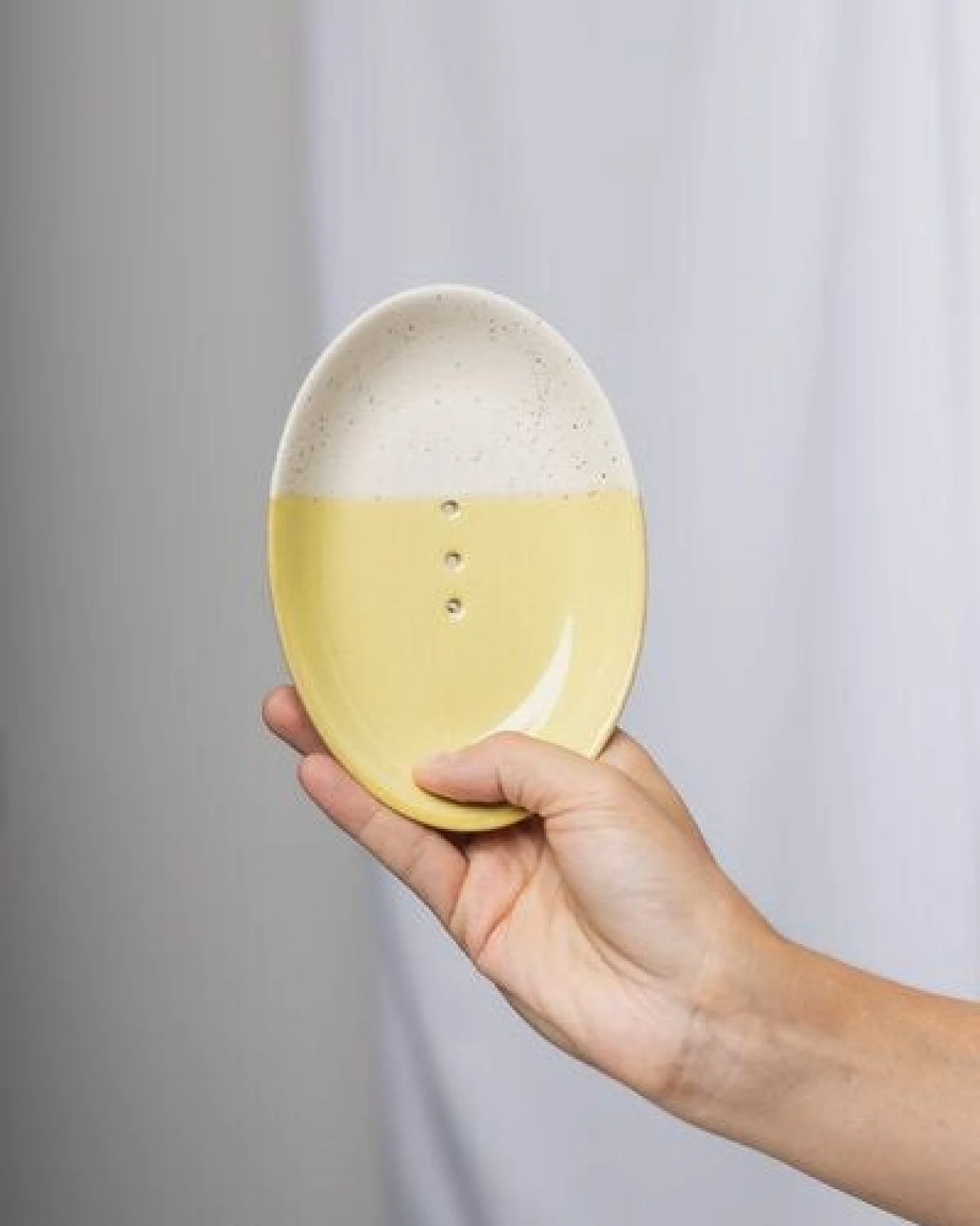 TRANQUILLO Ovale Seifenschale aus Steinzeug mit bunten Mustern 14 cm – Ansicht 3