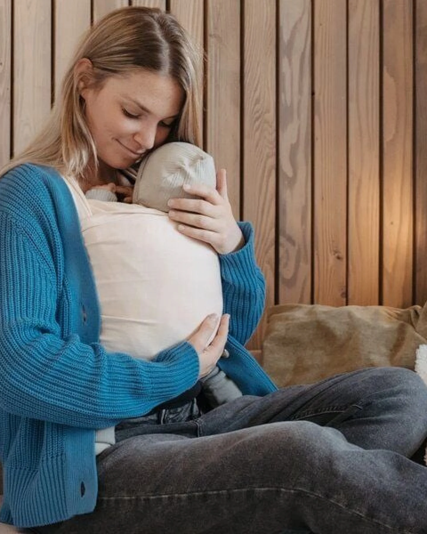 Hoppediz® Hoppediz Newborn Babytragetuch 100 % Bio Baumwolle – Ansicht 2